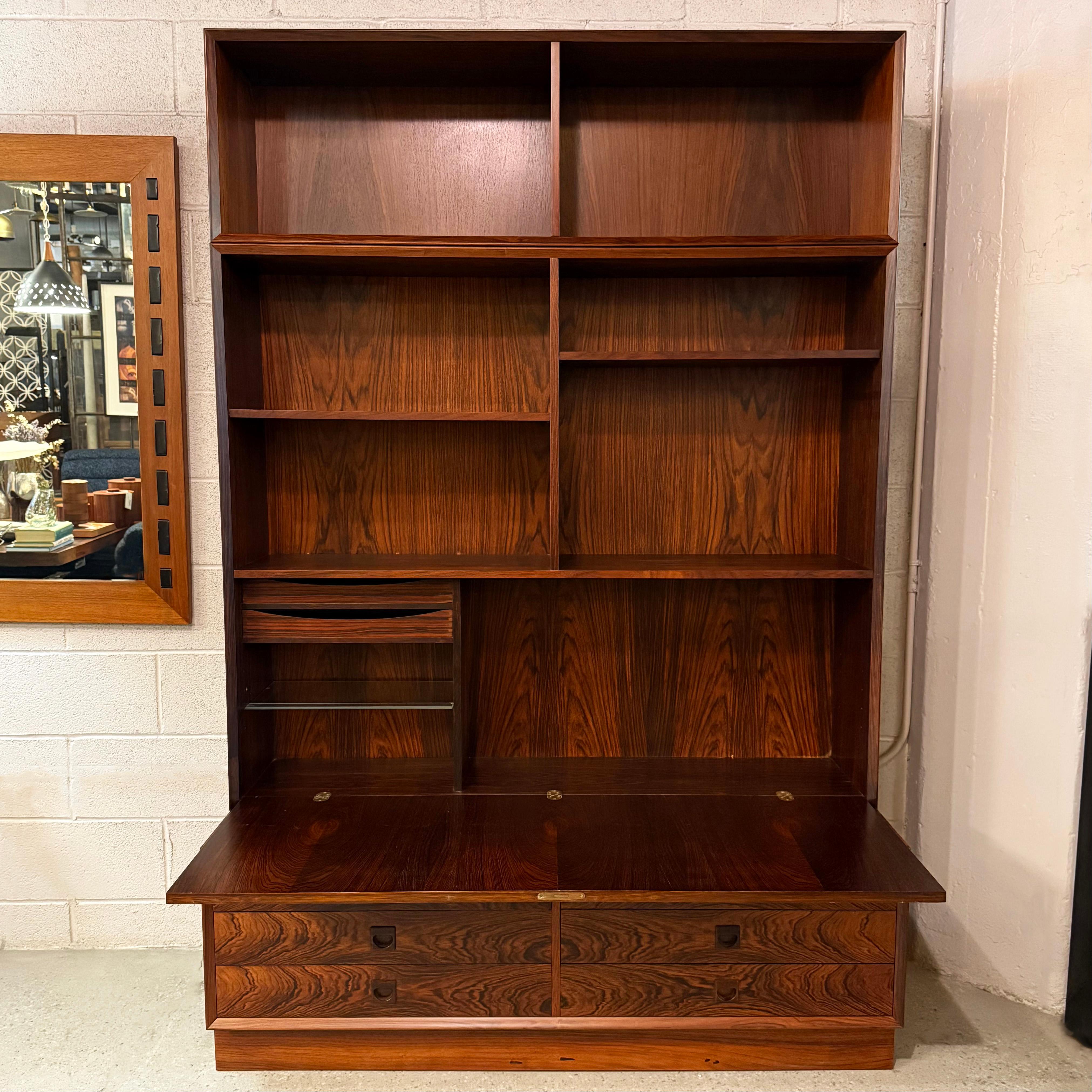 20th Century Danish Modern Rosewood Bookcase Cabinet By Brouer Møbelfabrik For Sale
