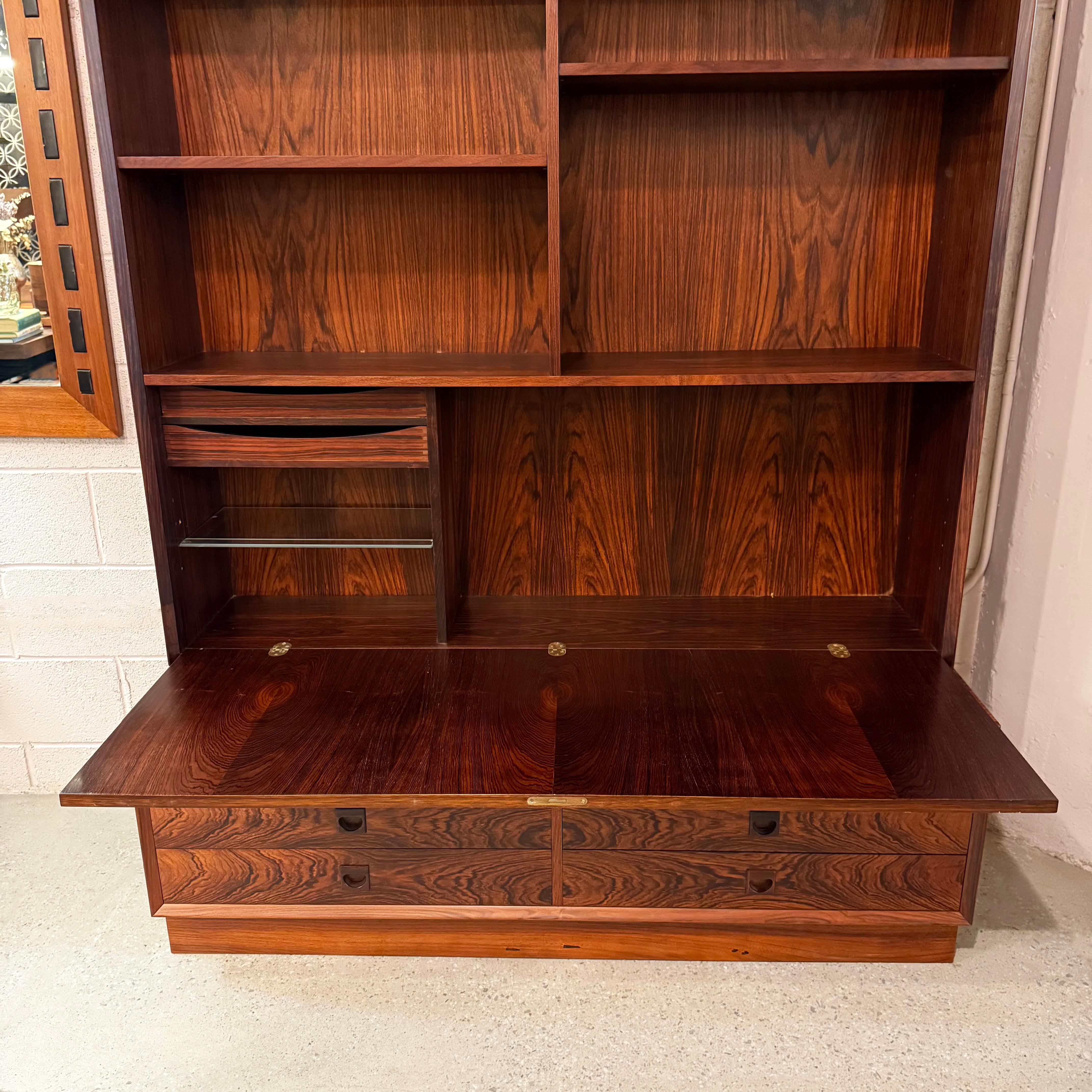 Danish Modern Rosewood Bookcase Cabinet By Brouer Møbelfabrik For Sale 1