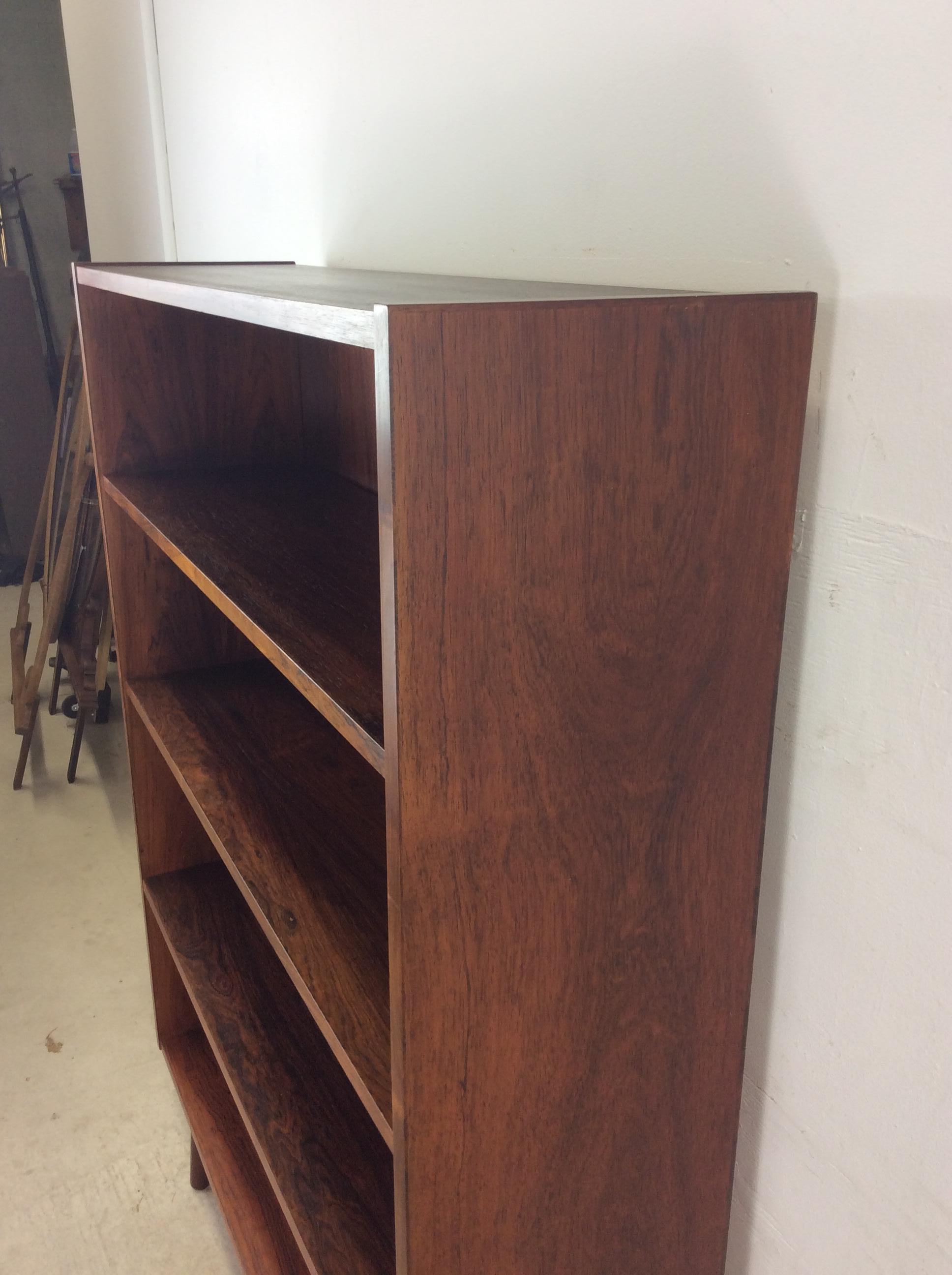 Danish Modern Rosewood Bookcase with Adjustable Shelves & Tapered Legs 9