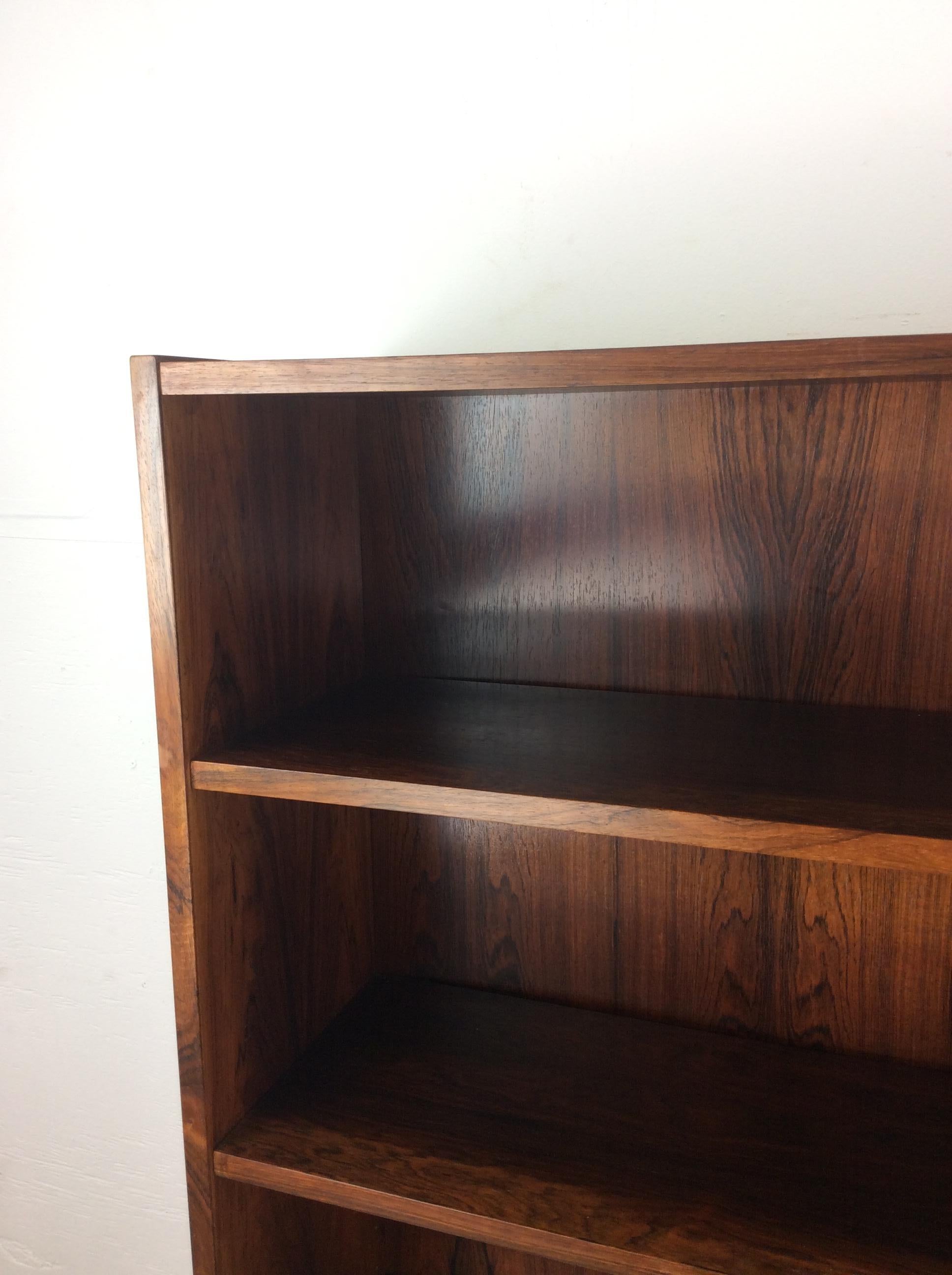 Danish Modern Rosewood Bookcase with Adjustable Shelves & Tapered Legs 1