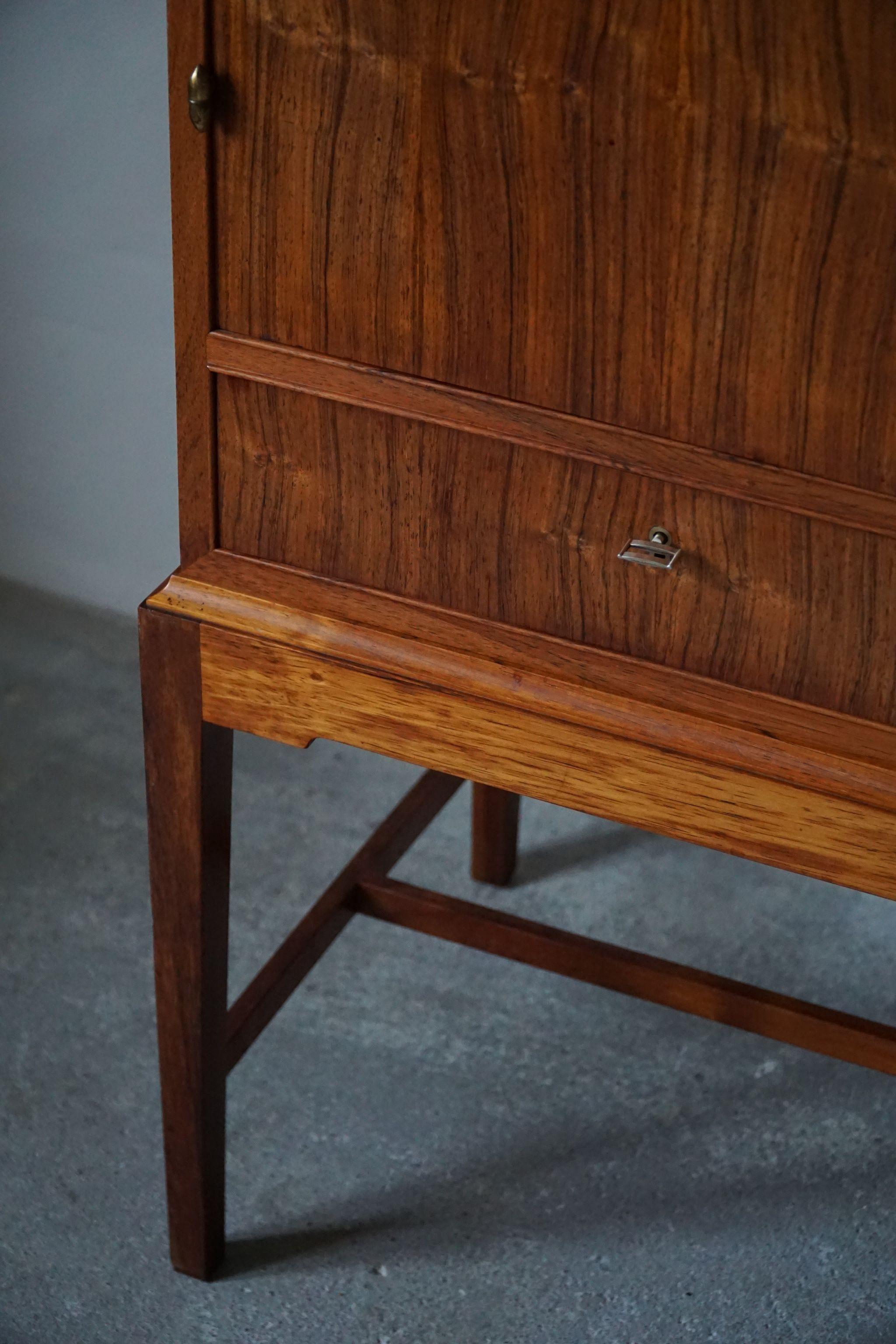 Danish Modern Rosewood Cabinet, Ole Wanscher, Denmark, Made in 1940s 6