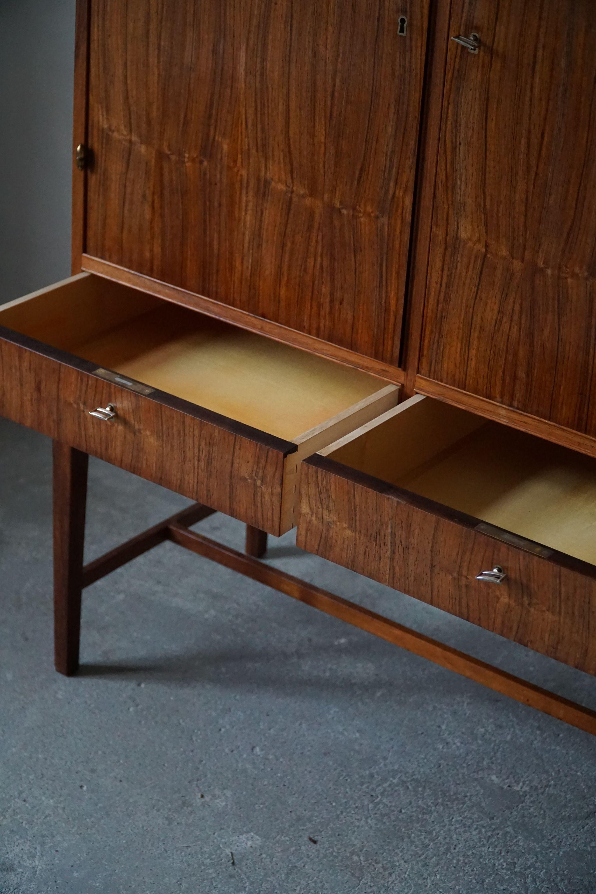 Danish Modern Rosewood Cabinet, Ole Wanscher, Denmark, Made in 1940s 7