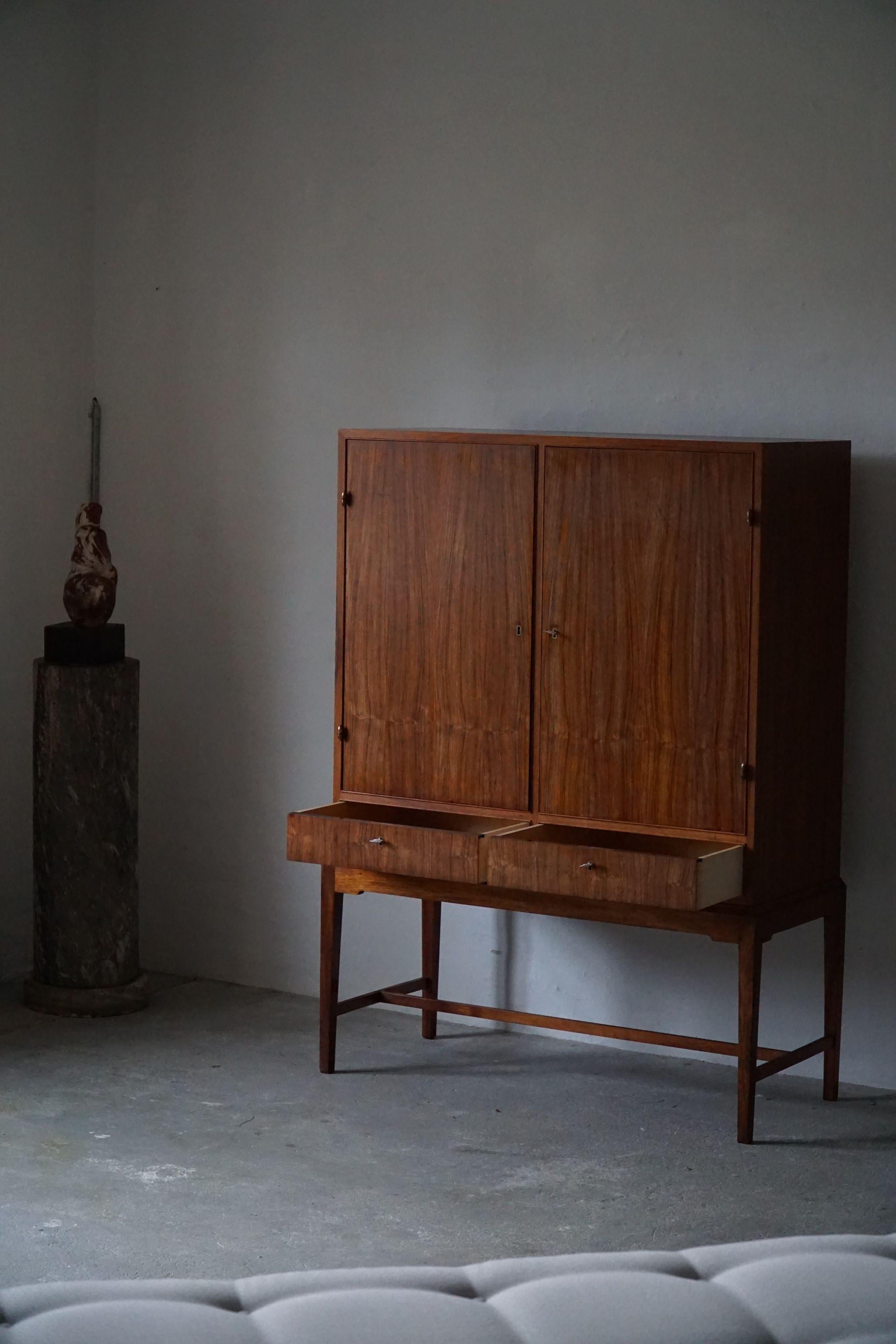 Danish Modern Rosewood Cabinet, Ole Wanscher, Denmark, Made in 1940s 8