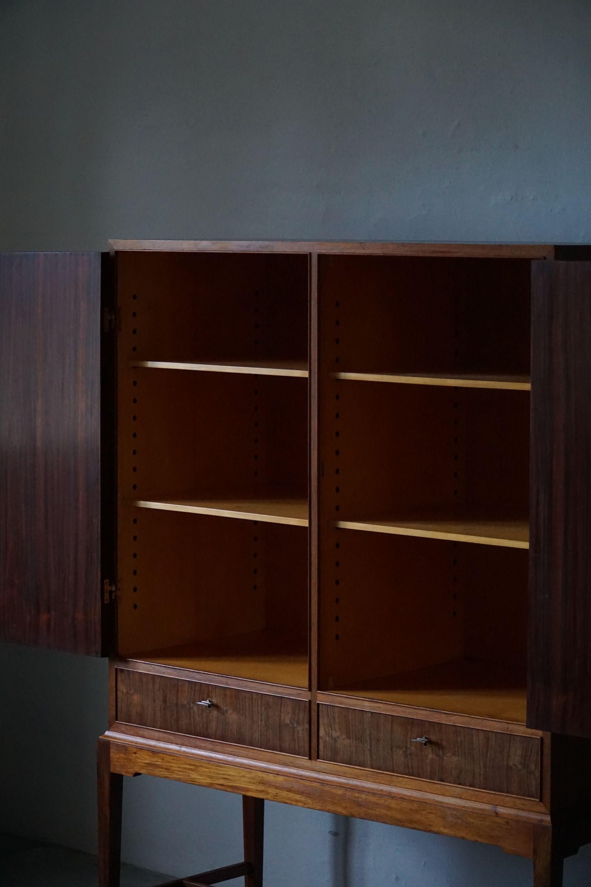 Danish Modern Rosewood Cabinet, Ole Wanscher, Denmark, Made in 1940s 9