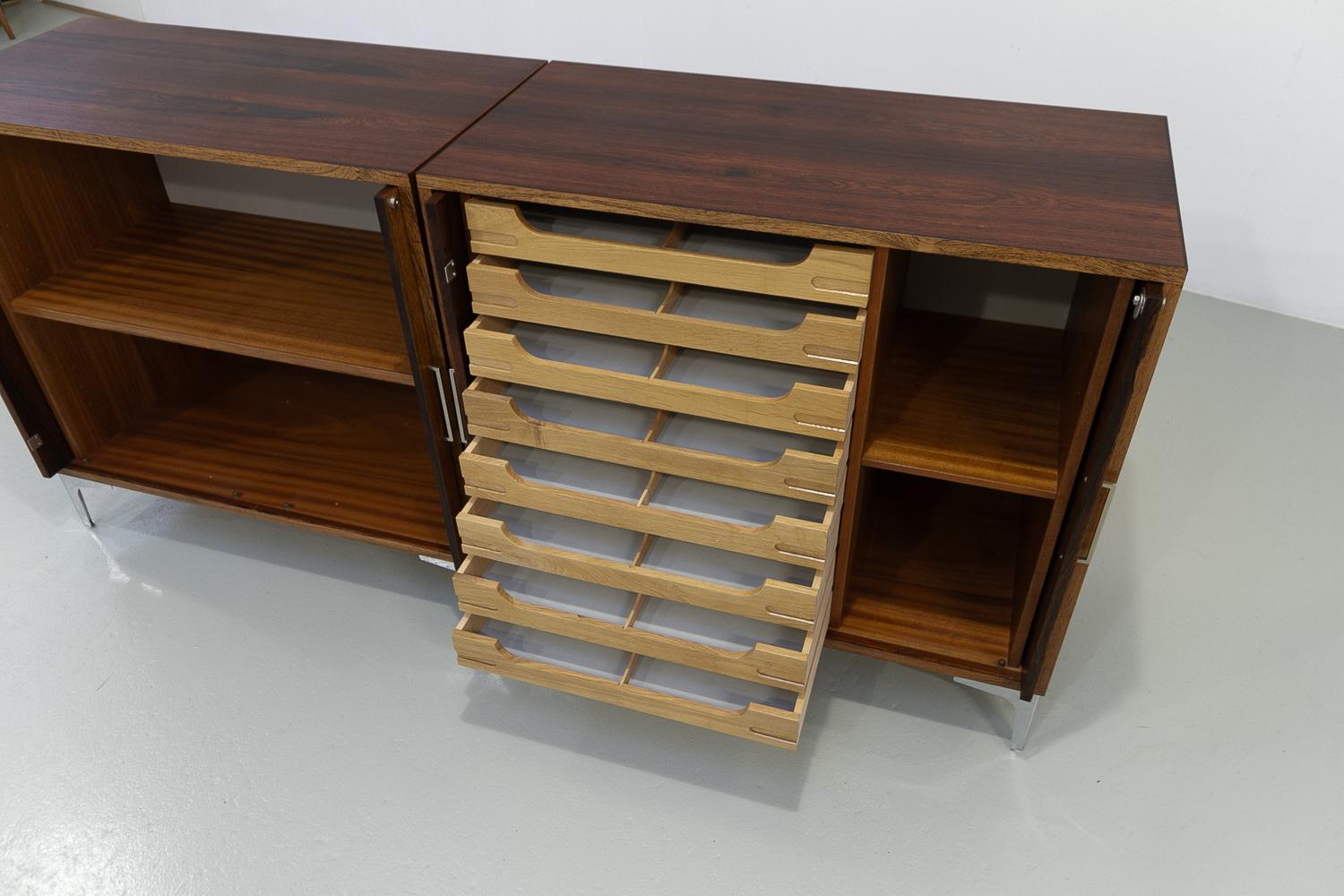 Palissandro Armadi moderni danesi in palissandro di Bjerringbro Savværk, anni '60. Set di 2. in vendita