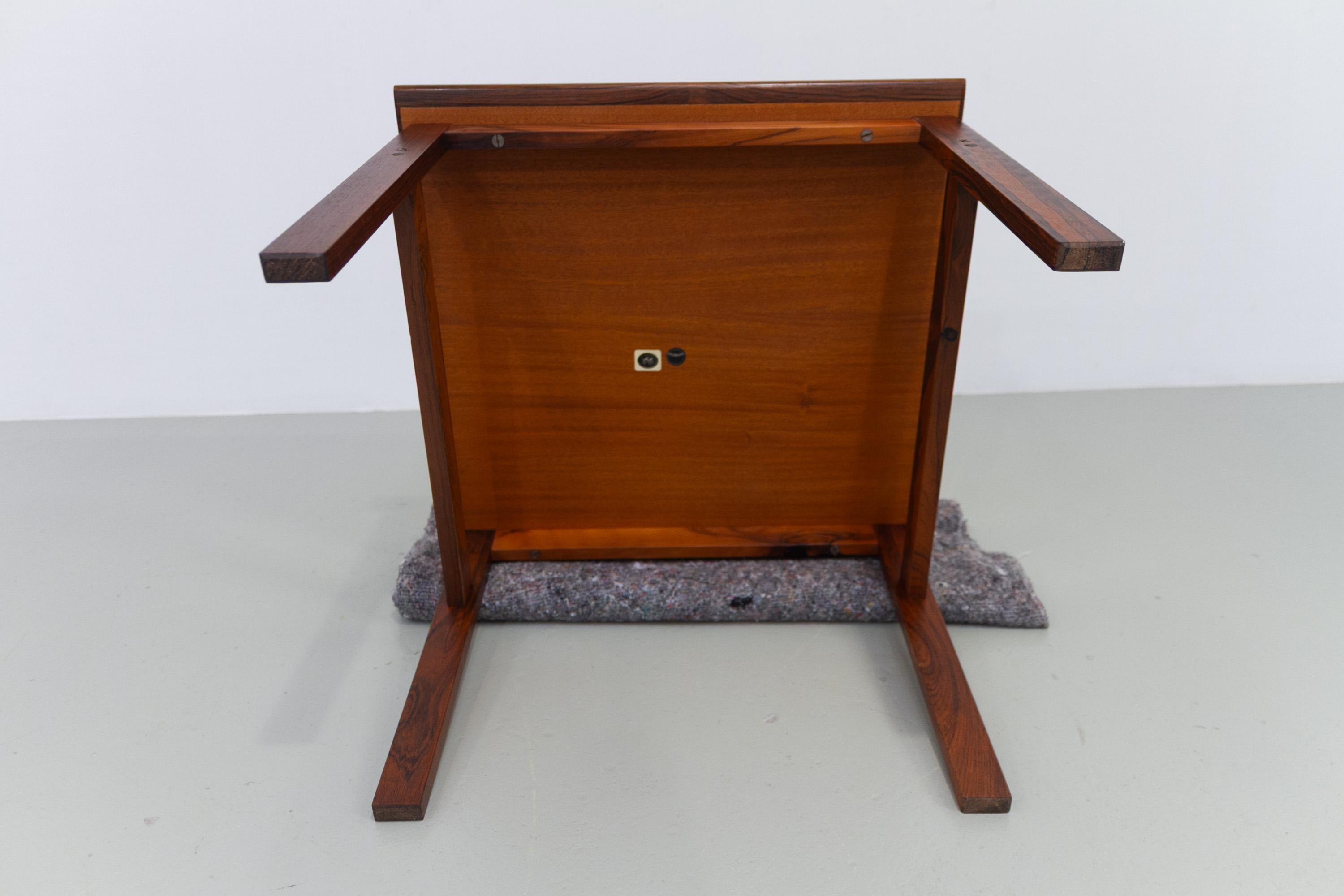 Table basse moderne danoise en bois de rose Capella par I+I pour N Eilersen, 1960. en vente 10