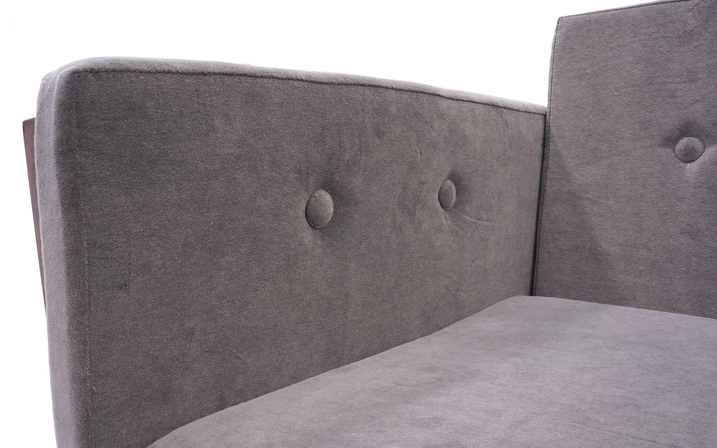 Scandinave moderne Canapé moderne danois en bois de rose de Jydsk Møbelværk:: rembourrage en velours gris