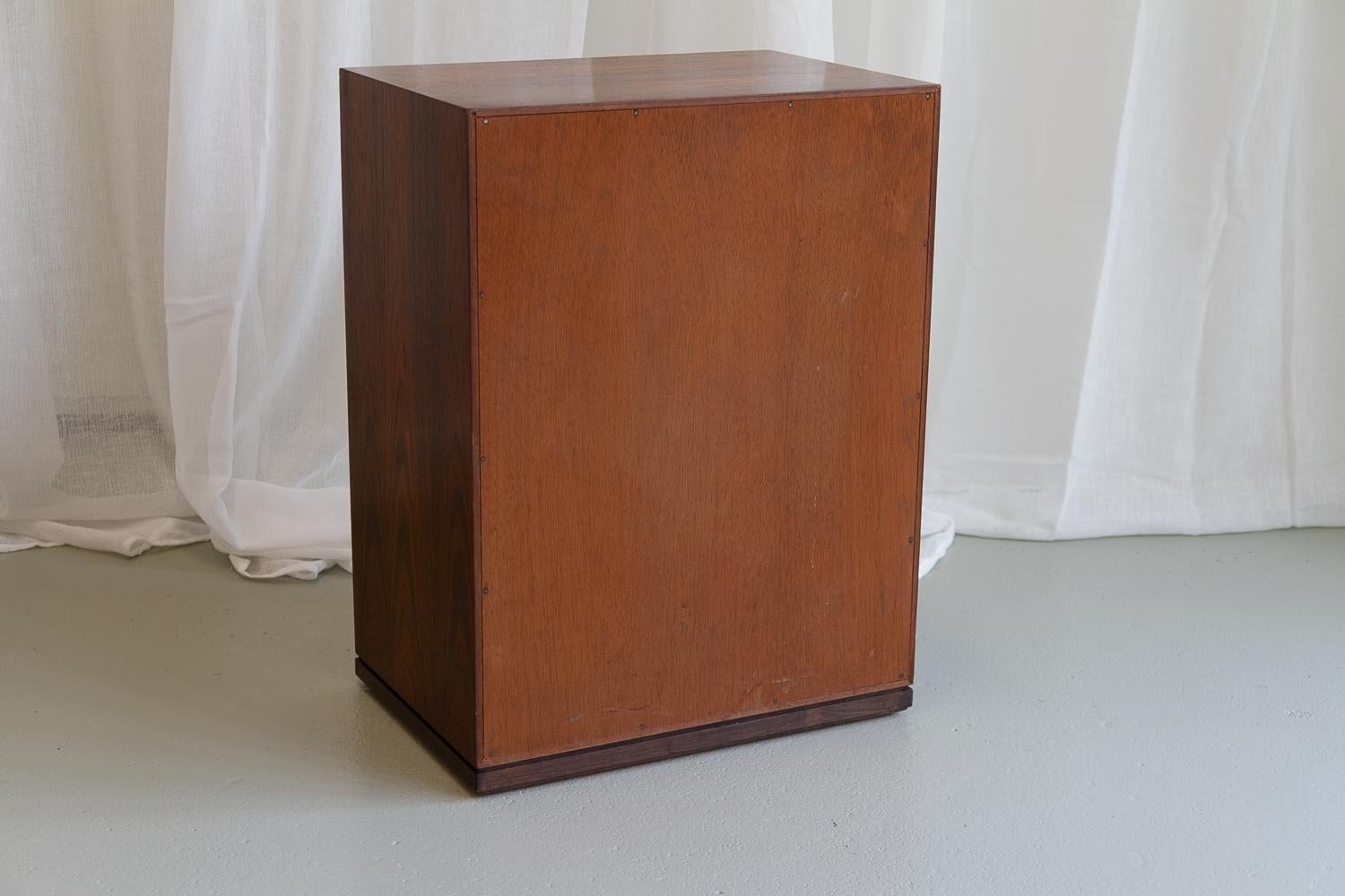 Danish Modern Rosewood Chest of Drawers by Henning Korch, 1960s. For Sale 4