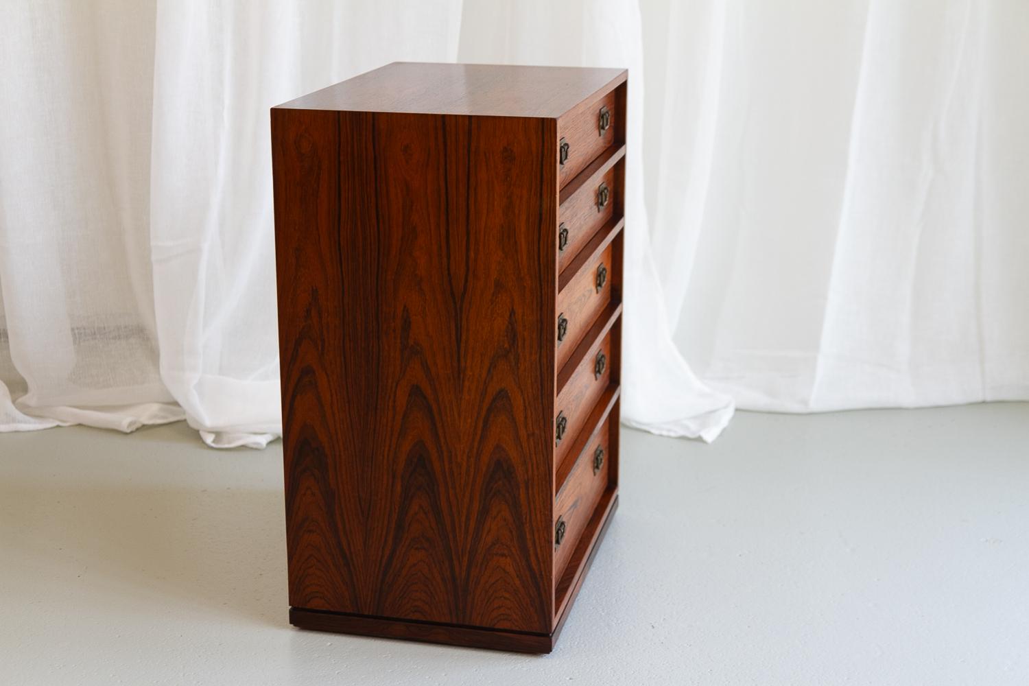 Danish Modern Rosewood Chest of Drawers by Henning Korch, 1960s. For Sale 5