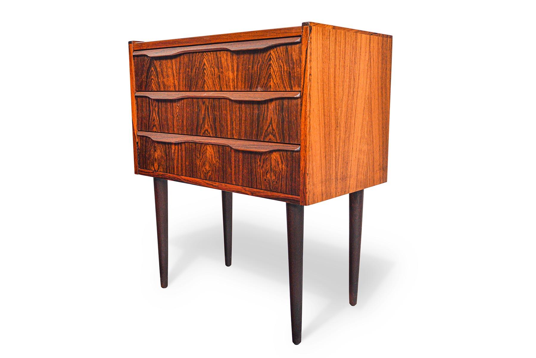 Danish Modern Rosewood Chest with Quarter Profile Pull In Good Condition In Berkeley, CA