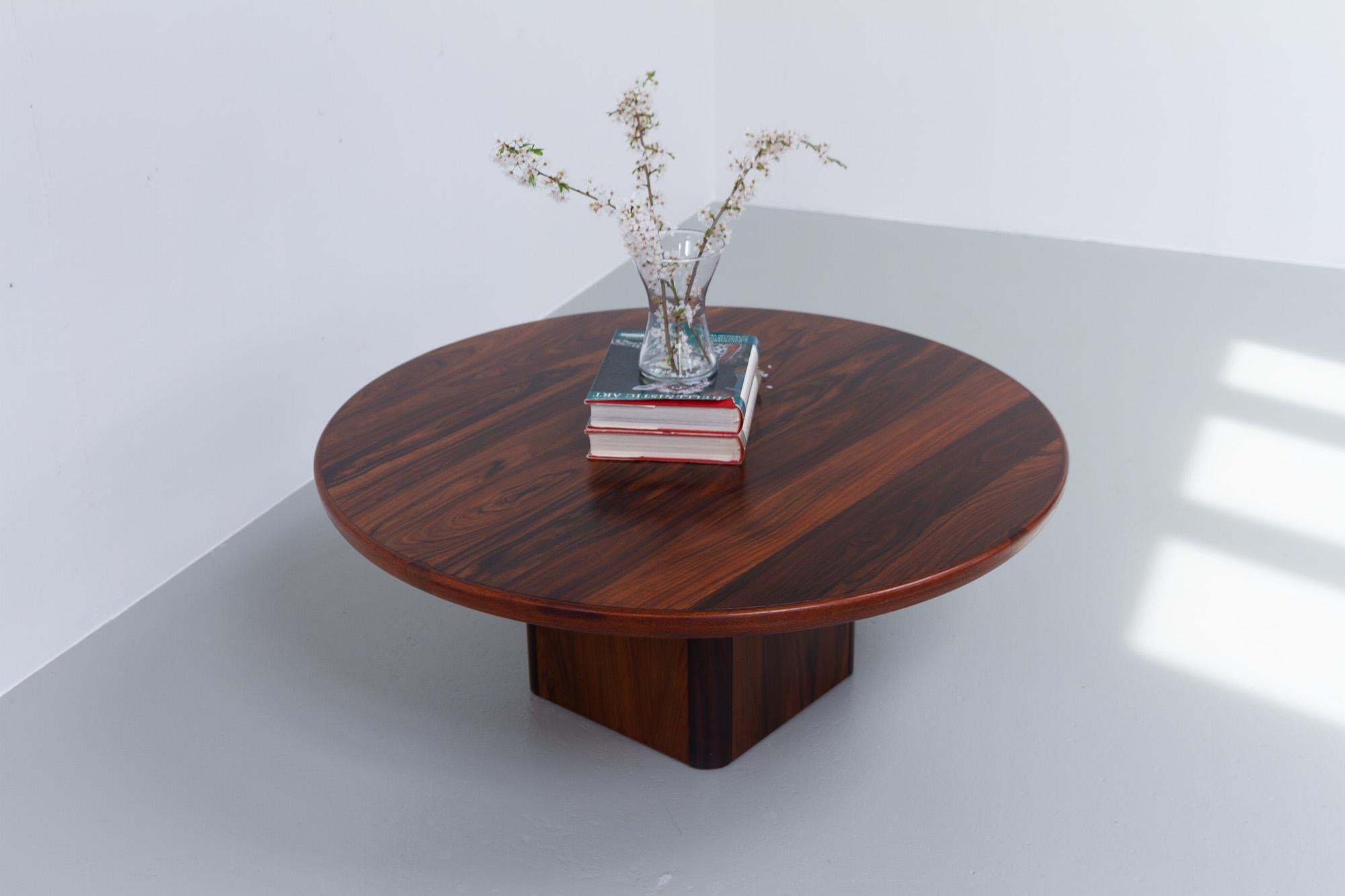 Danish Modern Rosewood Coffee Table by Jensen Frøkjær, 1960s For Sale 13