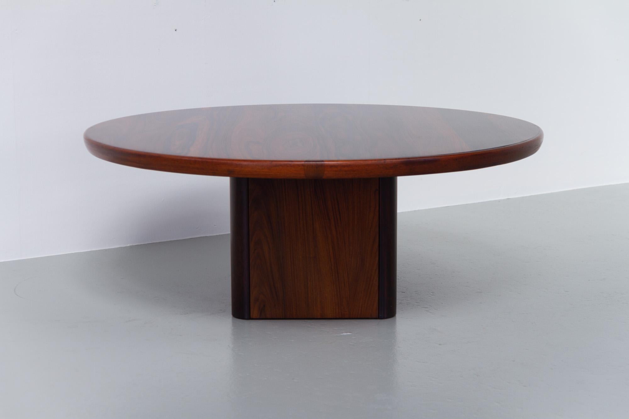 Danish Modern Rosewood Coffee Table by Jensen Frøkjær, 1960s For Sale 1
