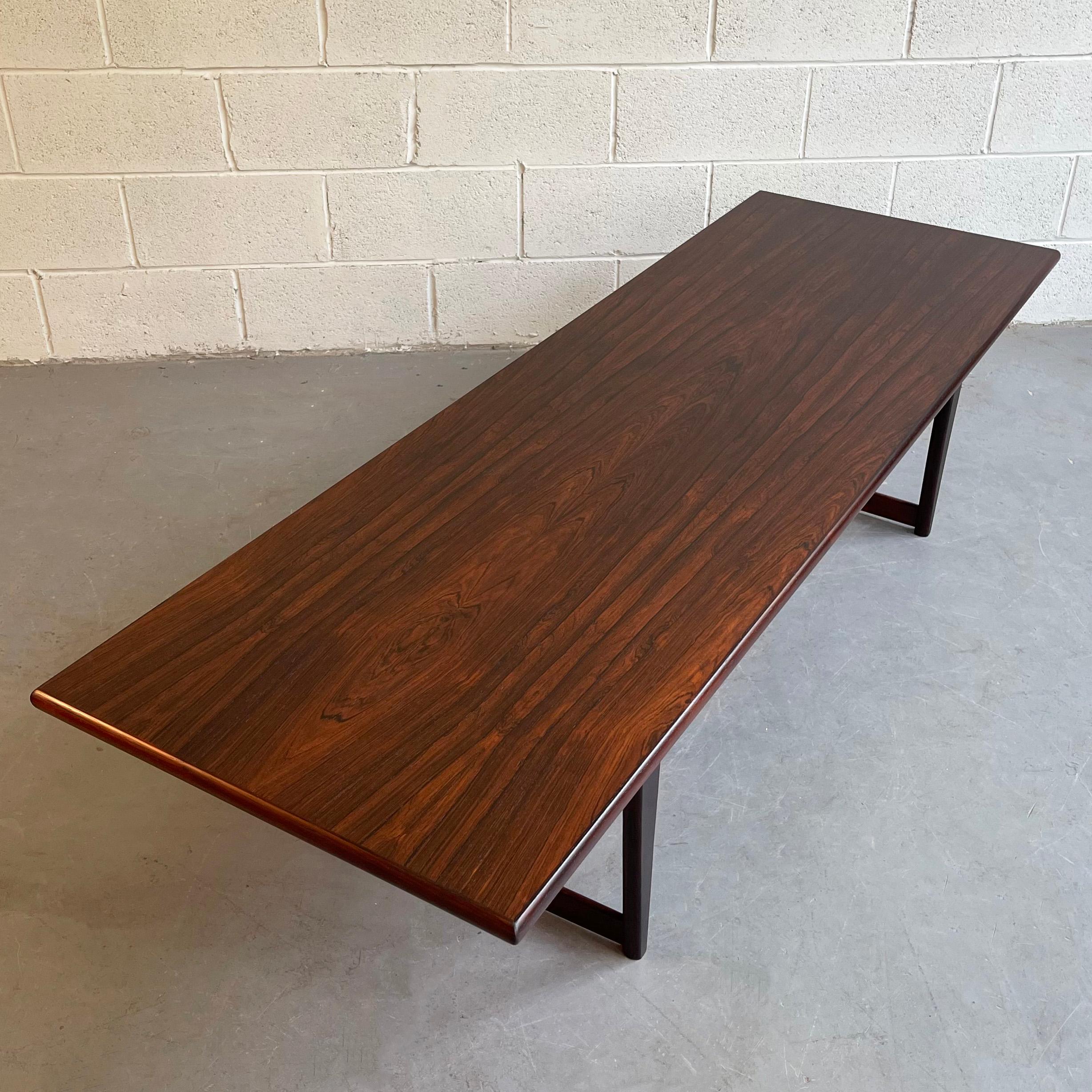 Danish Modern Rosewood Coffee Table For Sale 2