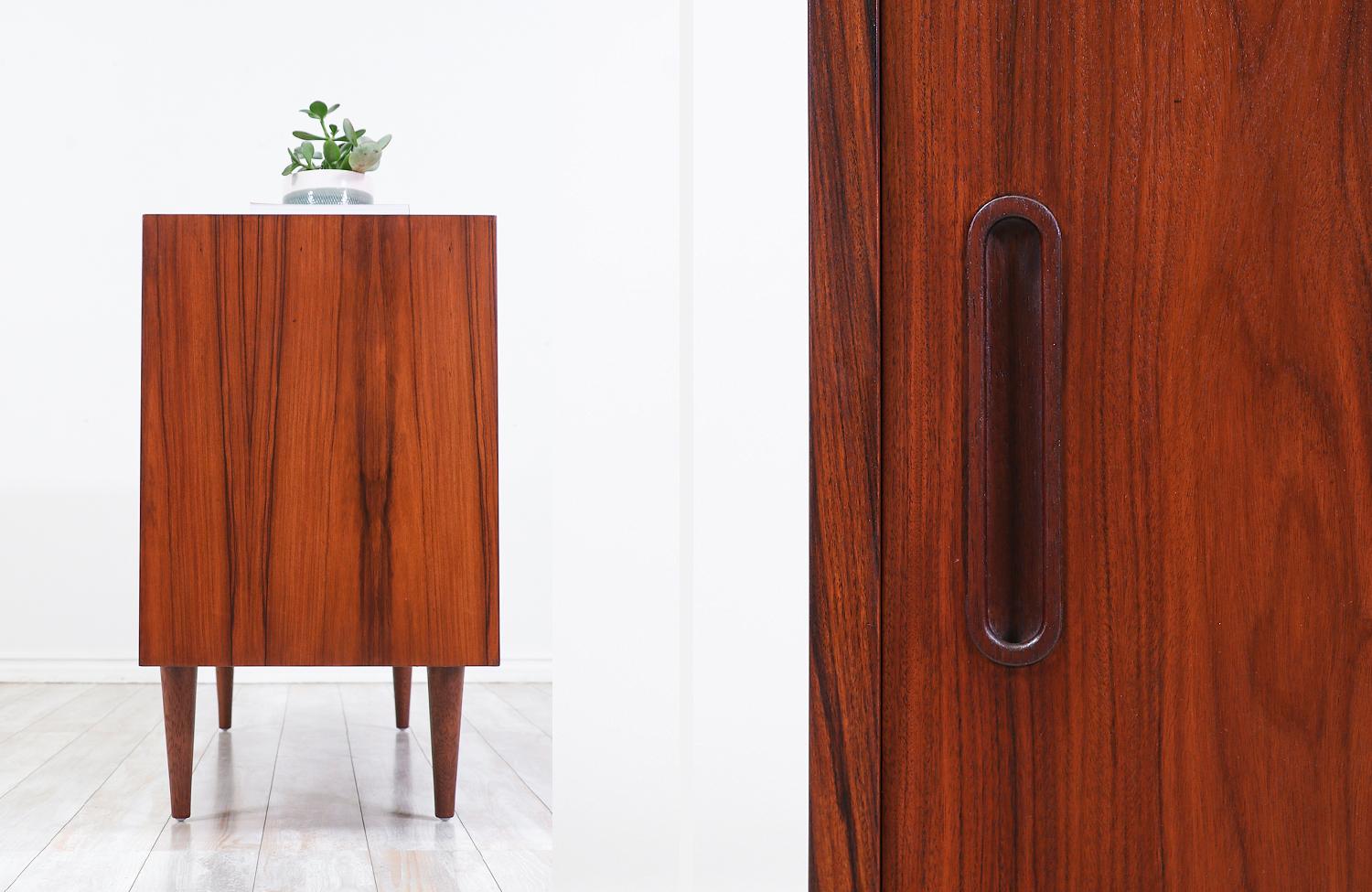 Danish Modern Rosewood Credenza by Carlo Jensen for Hundevad & Co. 7