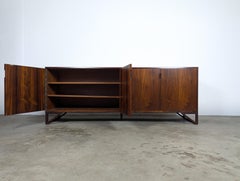 Credenza danesa moderna de palisandro de Svend Langkilde para Langkilde Mobler, c1960s