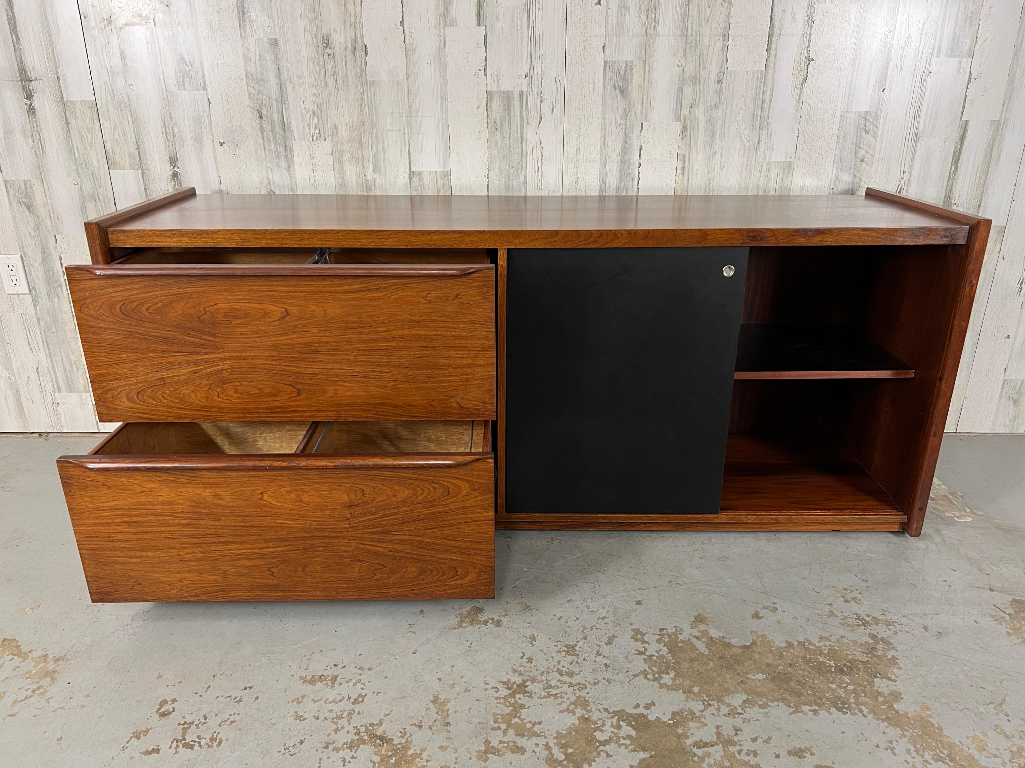 Danish Modern Rosewood Credenza For Sale 9
