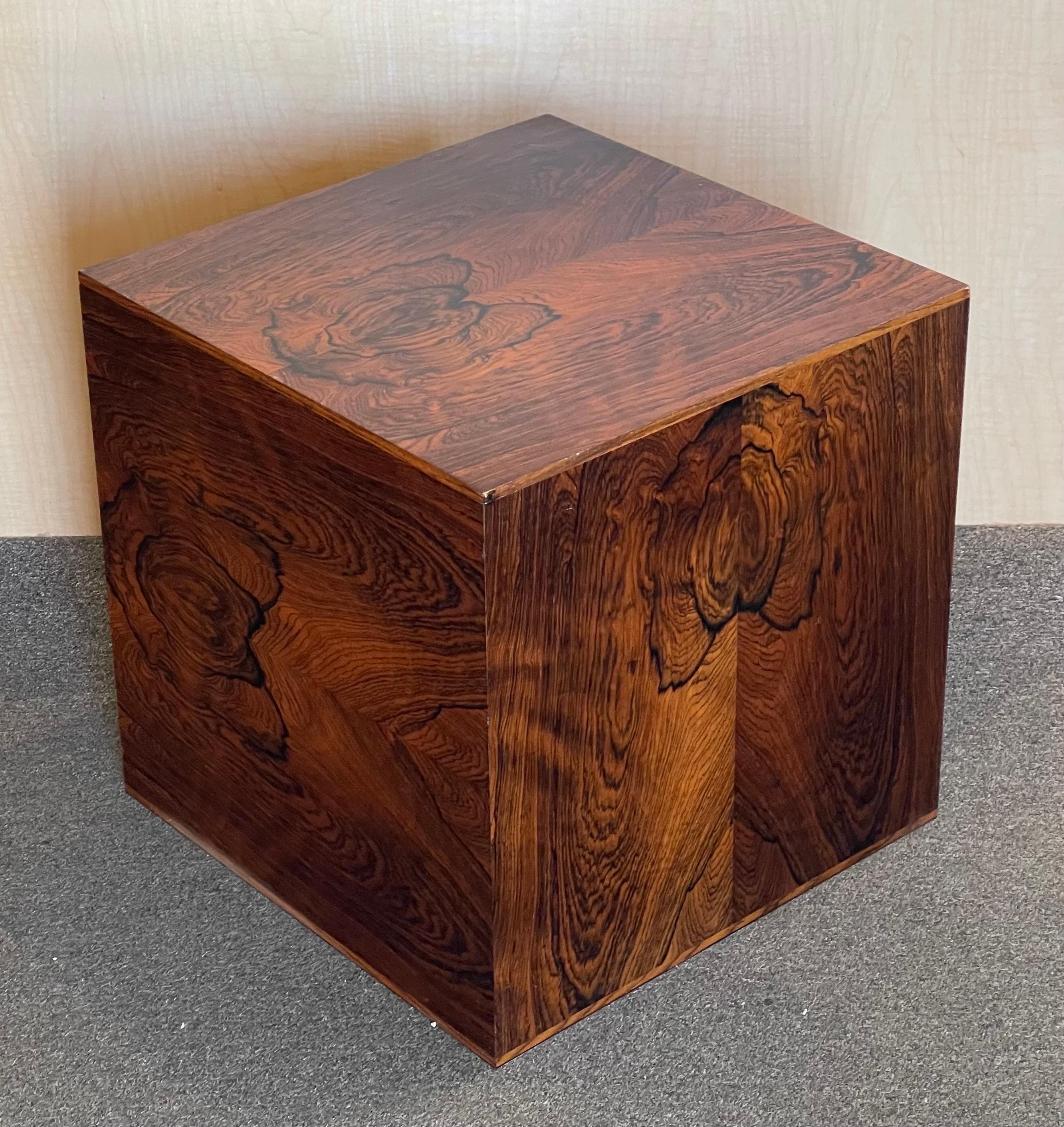 Danish Modern Rosewood Cube Side Table For Sale 4