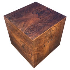 Table d'appoint cubique danoise moderne en bois de rose