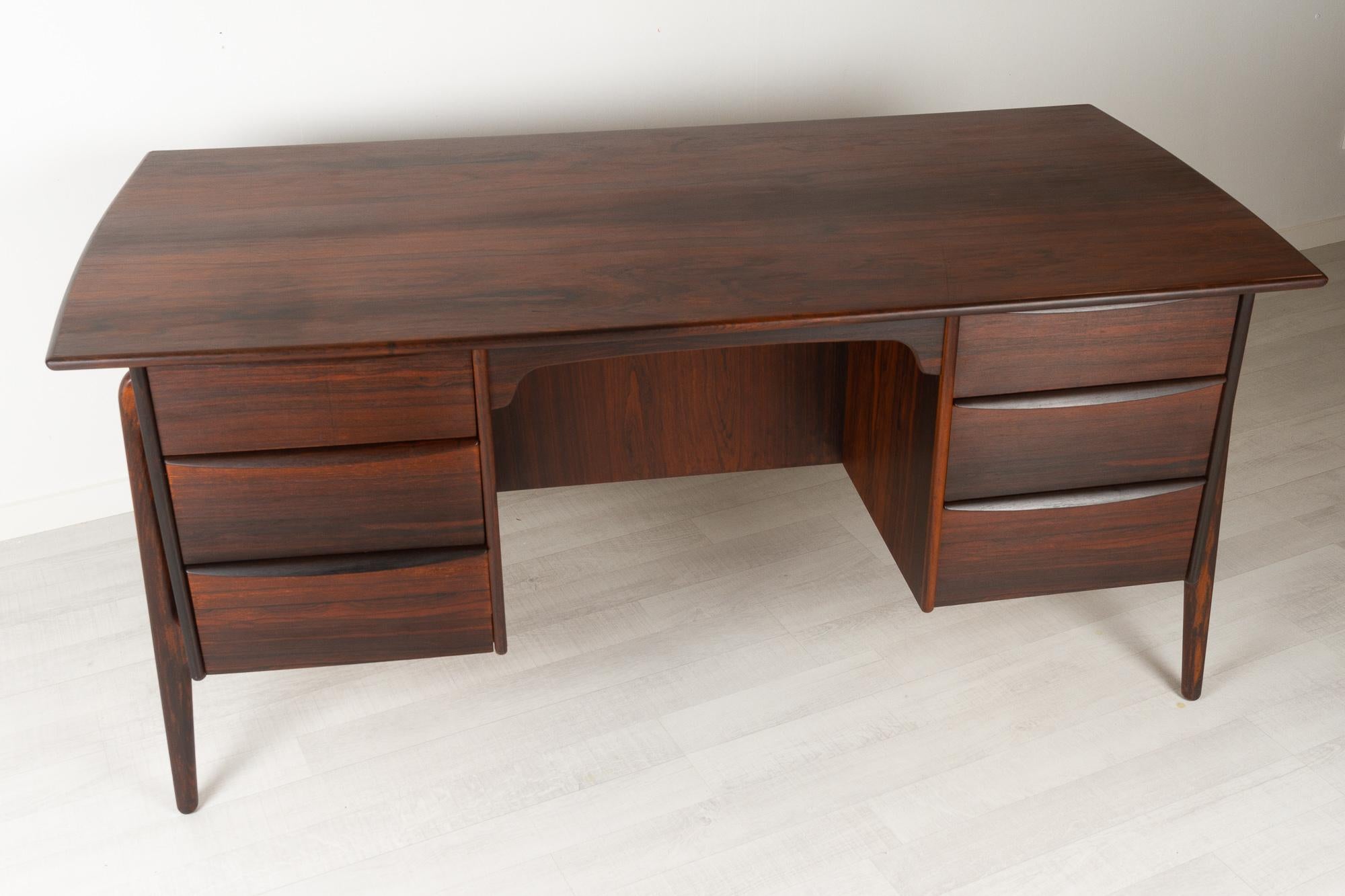 Mid-20th Century Danish Modern Rosewood Desk by Svend Aage Madsen 1960s