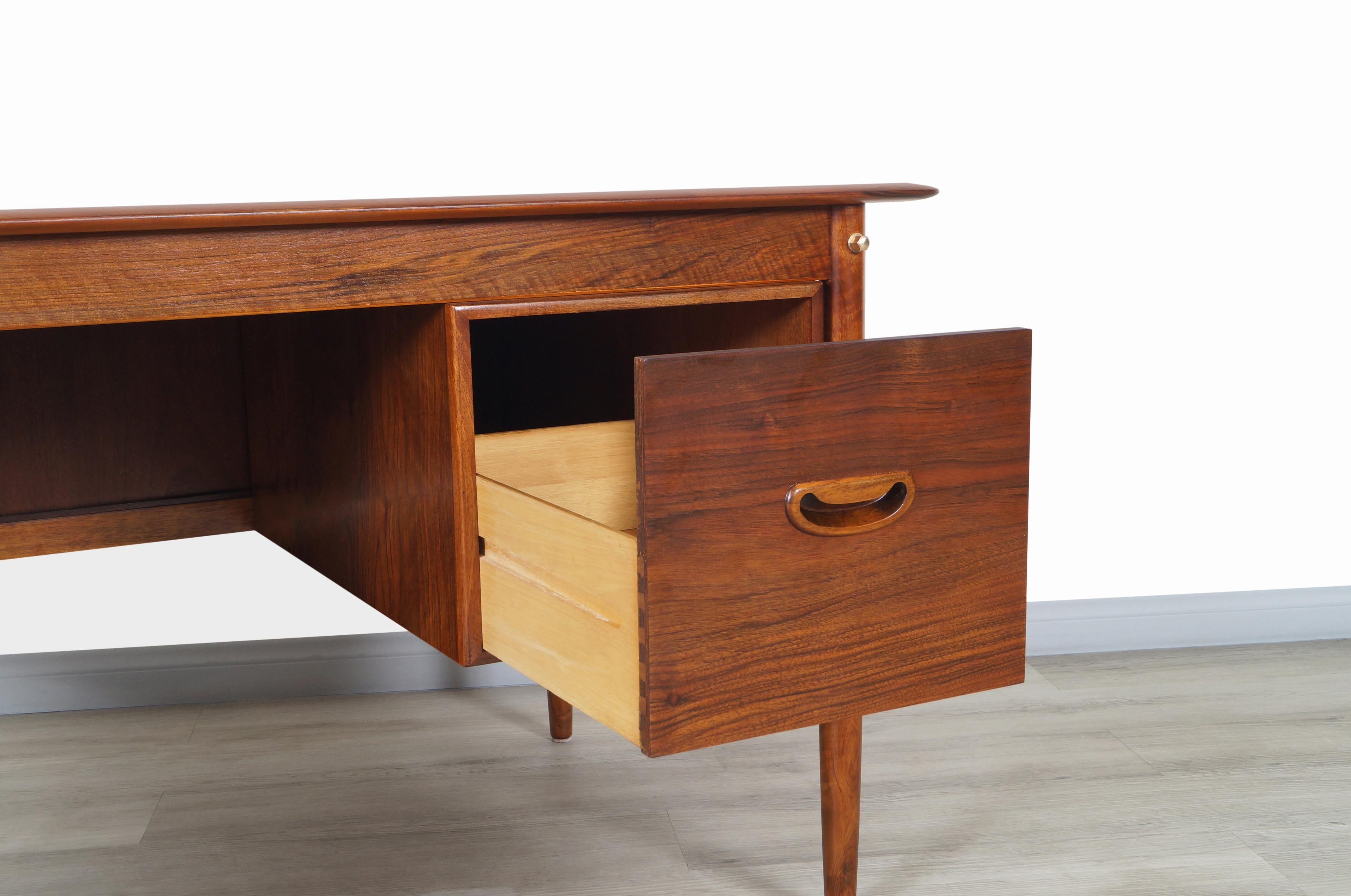 Danish Modern Rosewood Desk In Excellent Condition In North Hollywood, CA