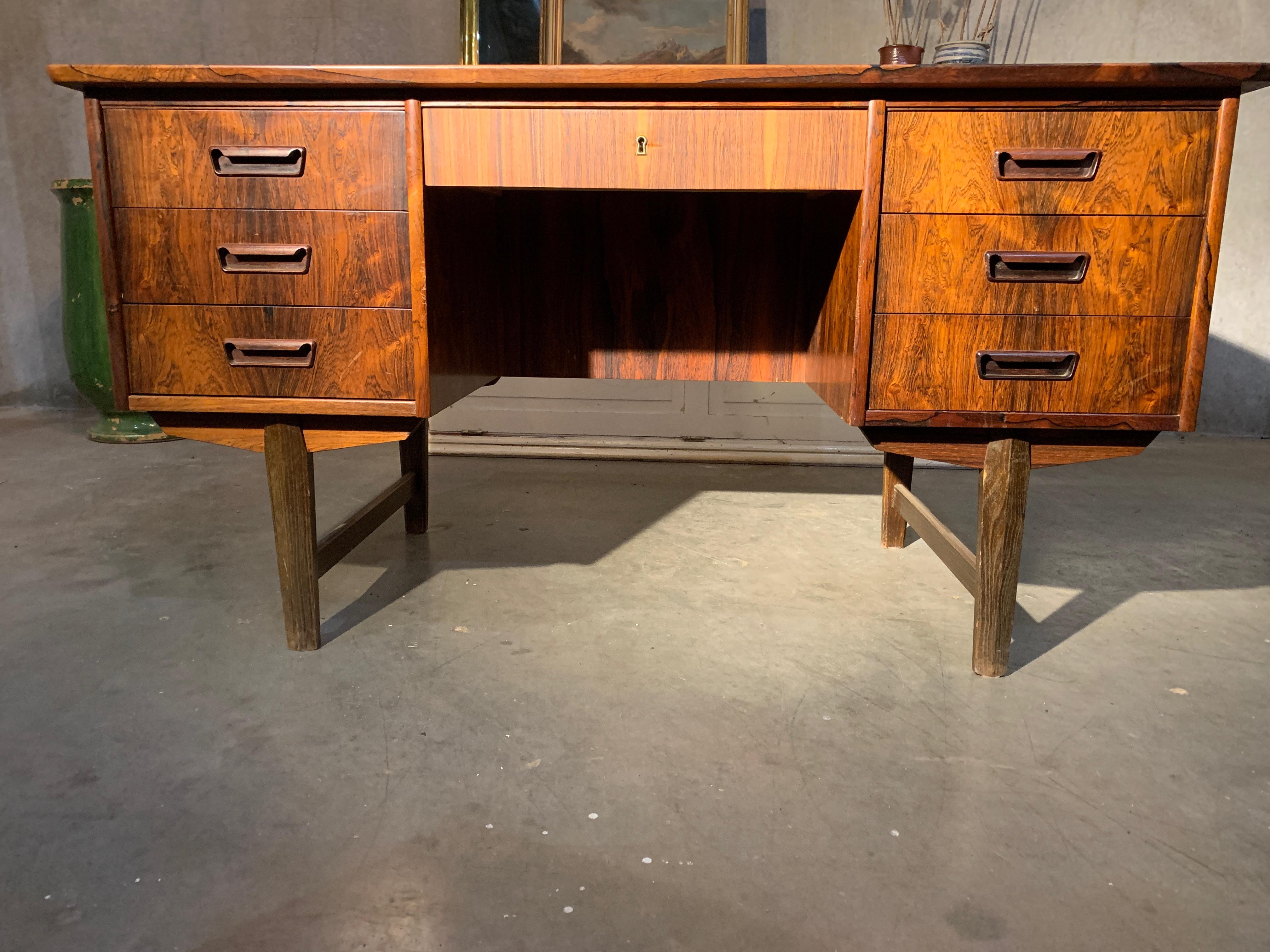 Danish Modern Rosewood Desk with Front Storage 1