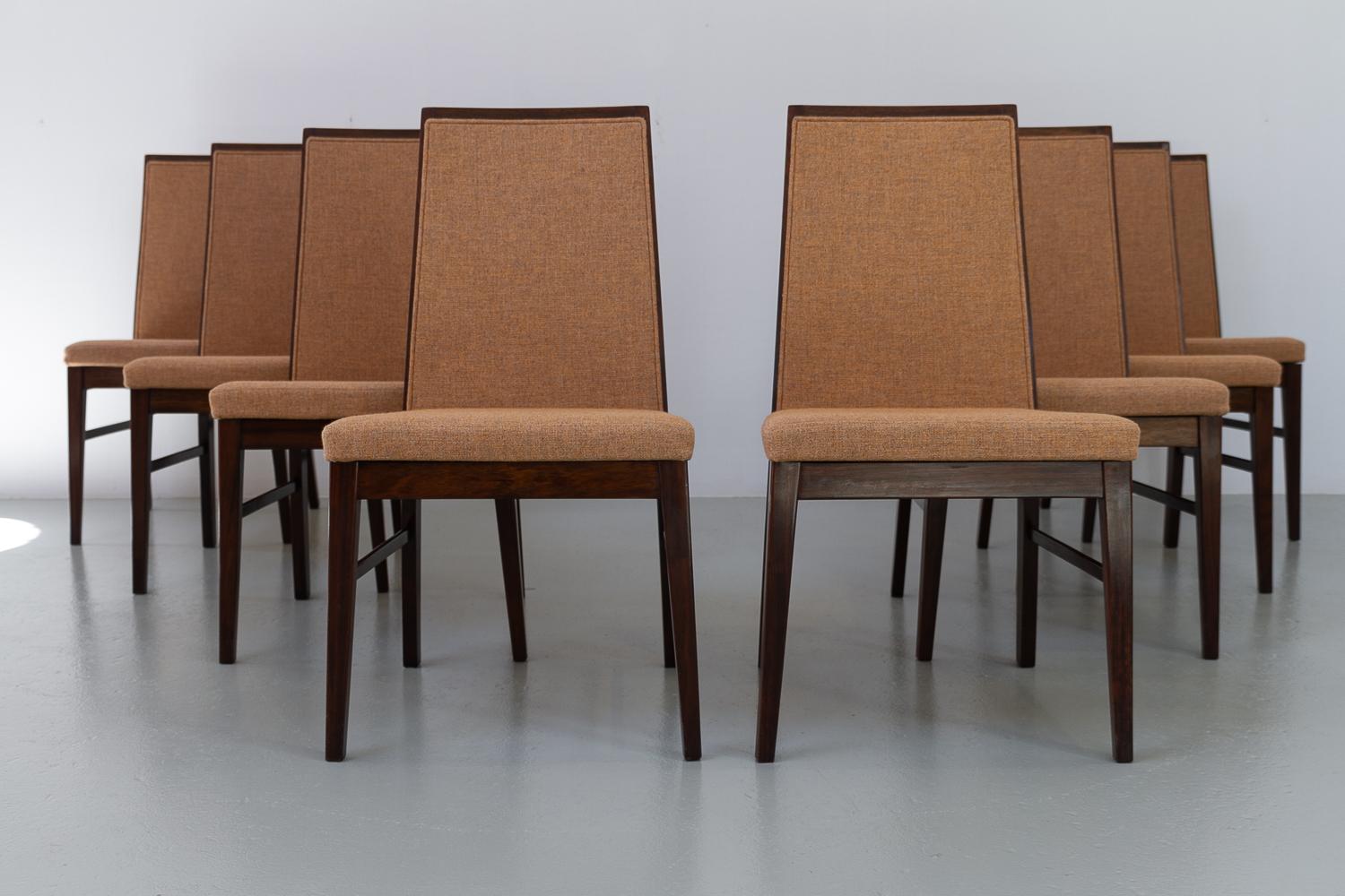 Scandinavian Modern Danish Modern Rosewood Dining Chairs by Dyrlund, 1970s. Set of 8.