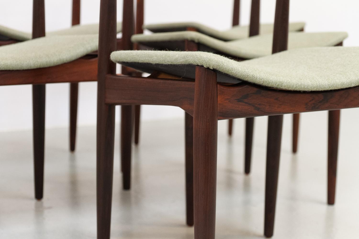 Scandinavian Modern Danish Modern Rosewood Dining Chairs by Johannes Andersen, 1960s. Set of 6.