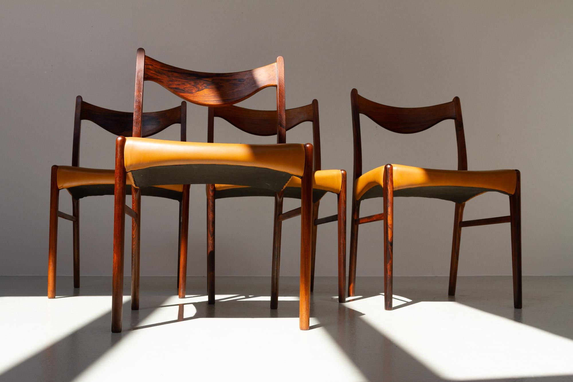 Mid-20th Century Danish Modern Rosewood Dining Room Chairs GS61 by Arne Wahl Iversen, 1950s