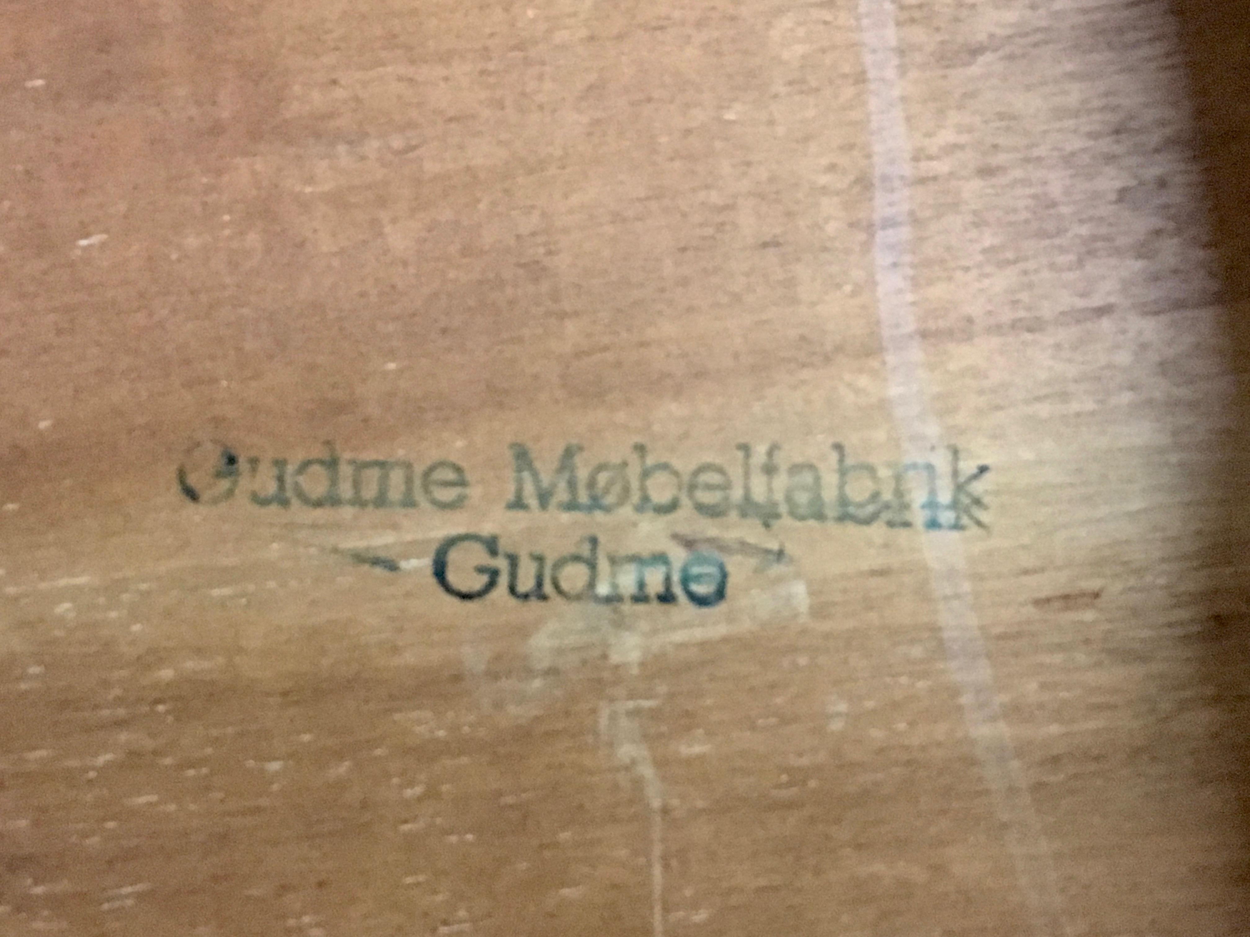 Danish Modern Rosewood Dining Table, by Gudme Møbelfabrik 6