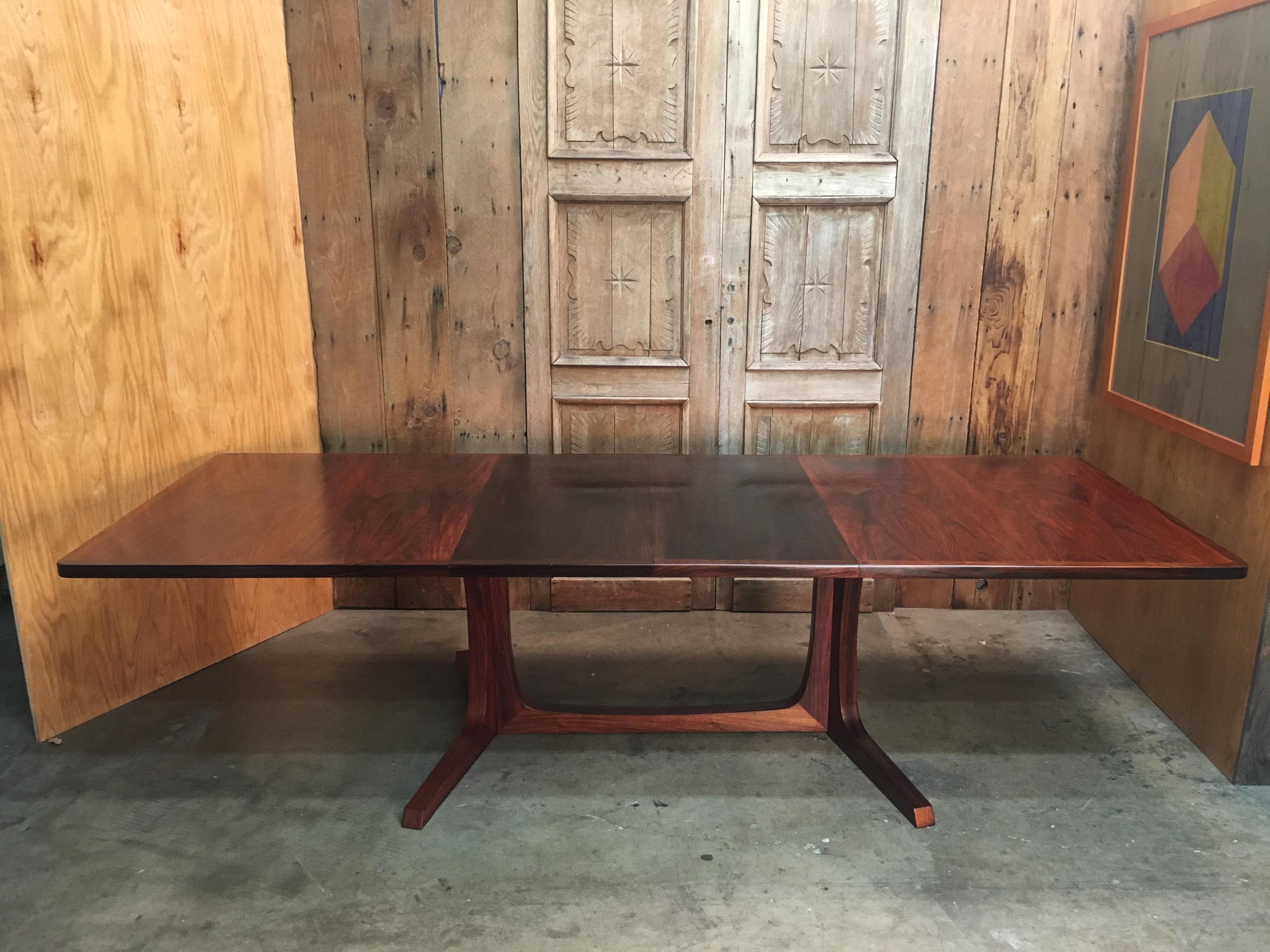 Danish Modern Rosewood Dining Table, by Gudme Møbelfabrik 4