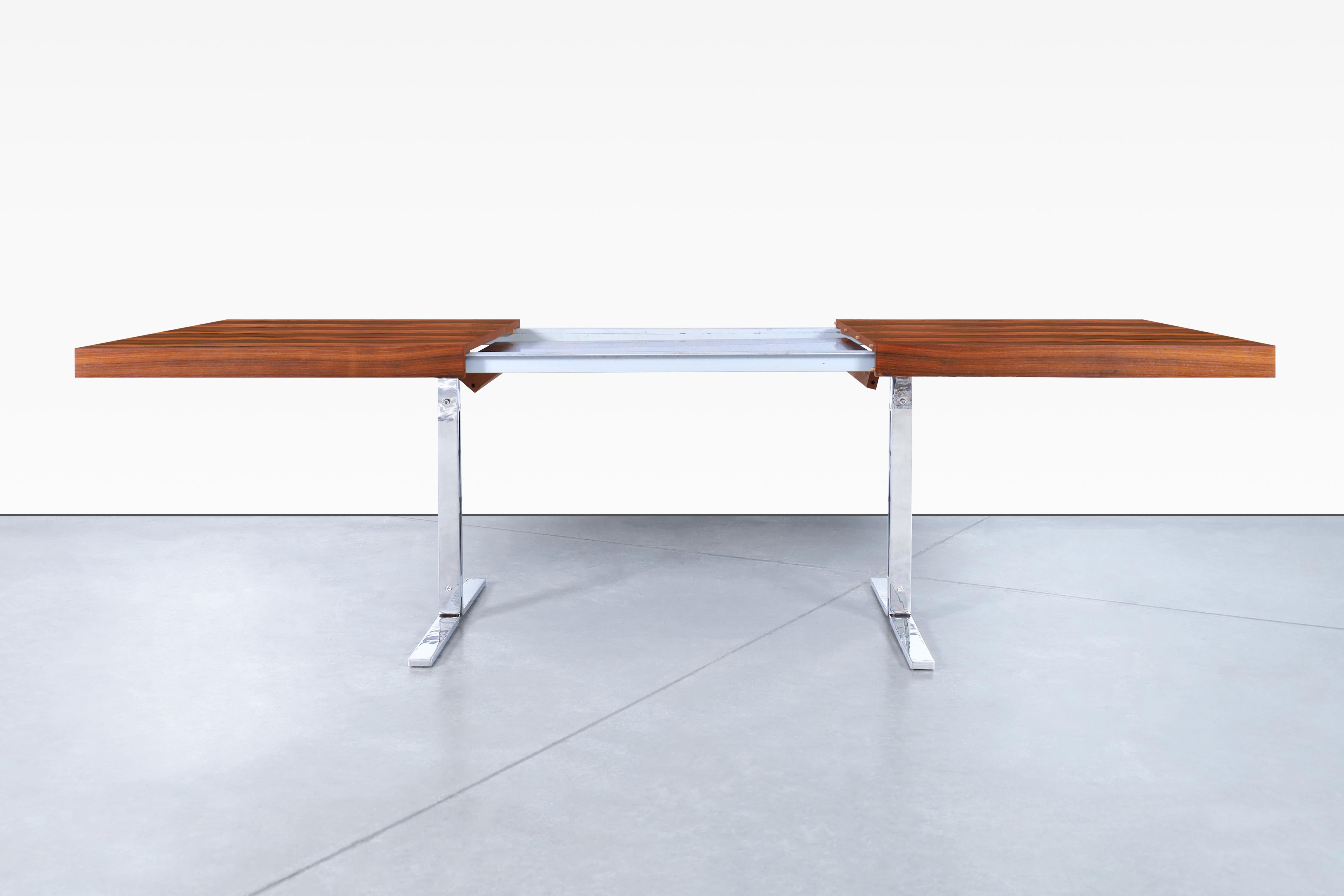 Acier Table de salle à manger danoise moderne en bois de rose par Poul Nørreklit pour Georg Petersens en vente