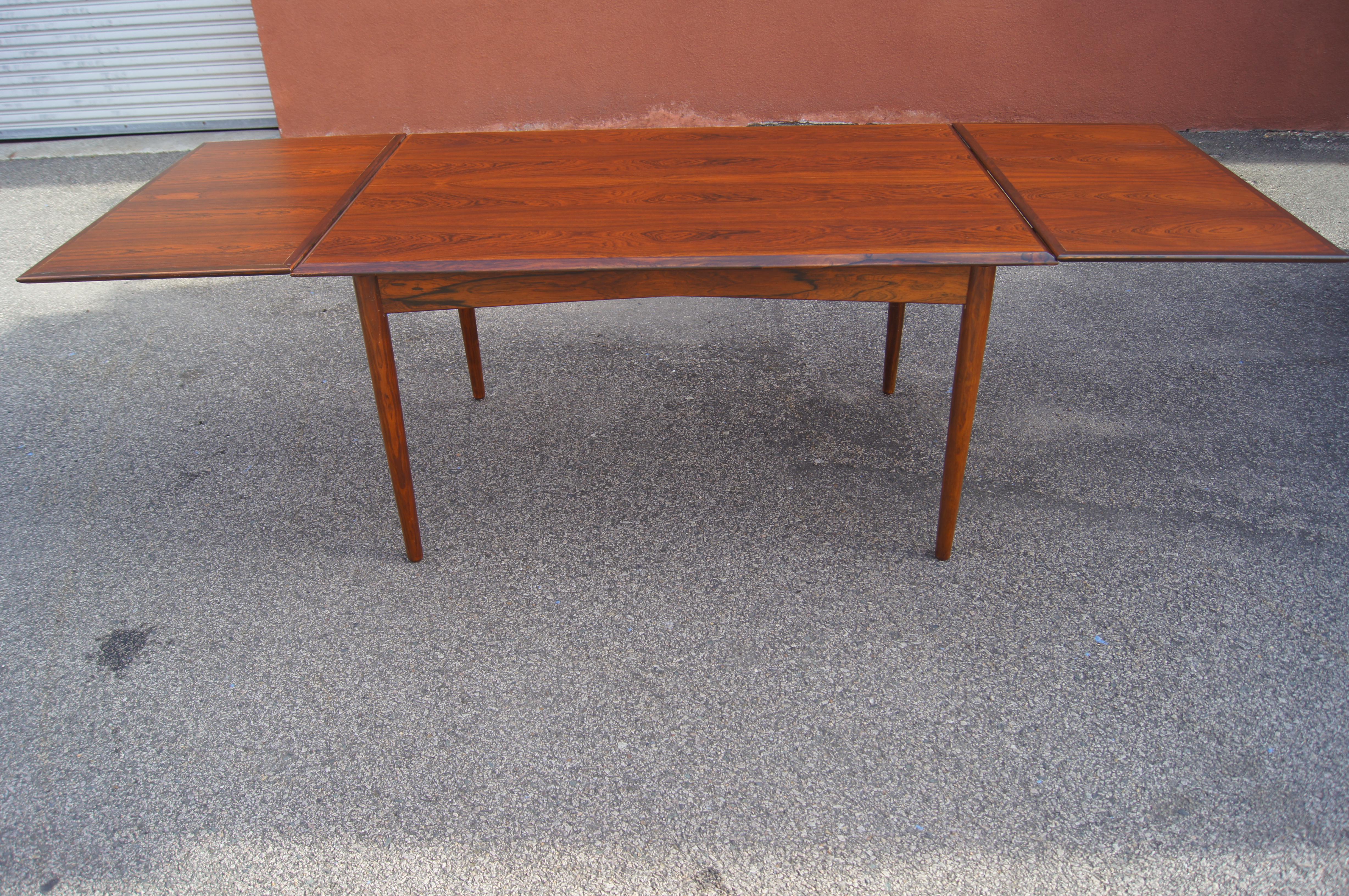 Mid-20th Century Danish Modern Rosewood Dining Table with Extensions For Sale
