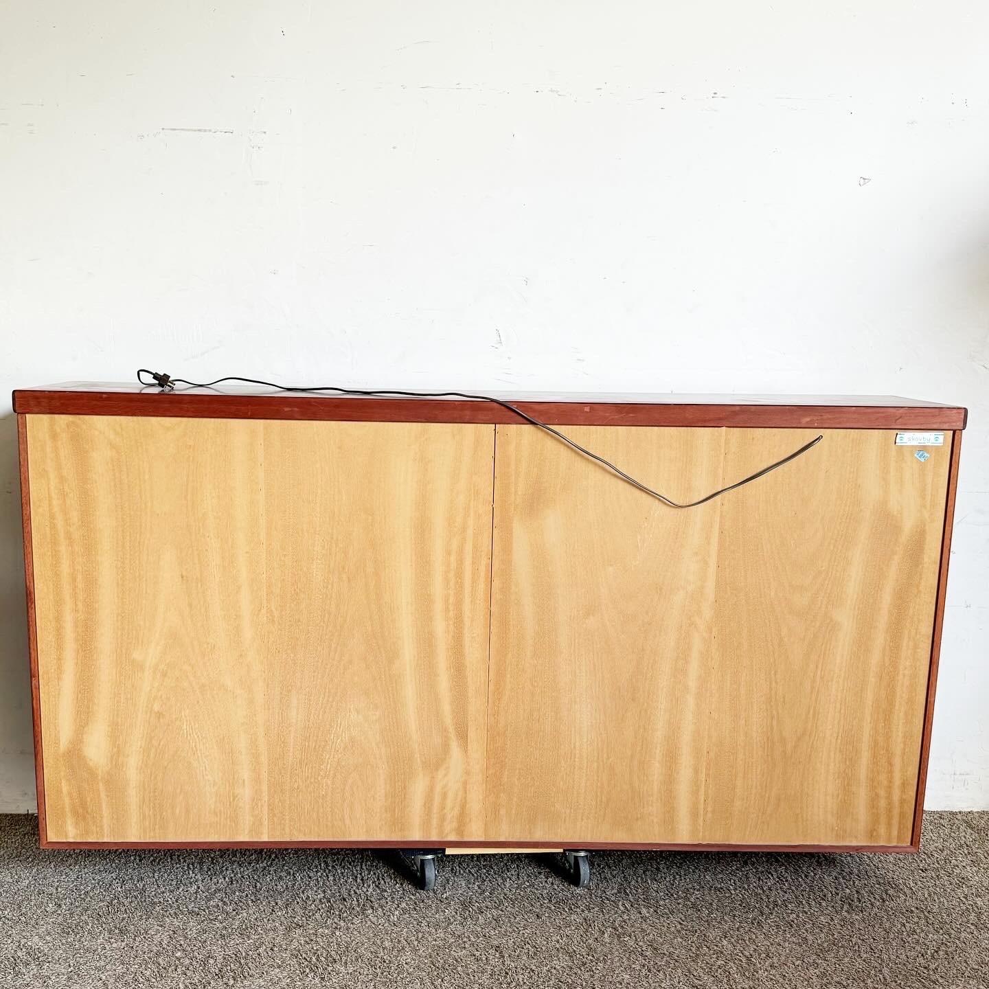 Dänischer moderner dänischer Vitrinenschrank aus Rosenholz von Skovby im Angebot 5