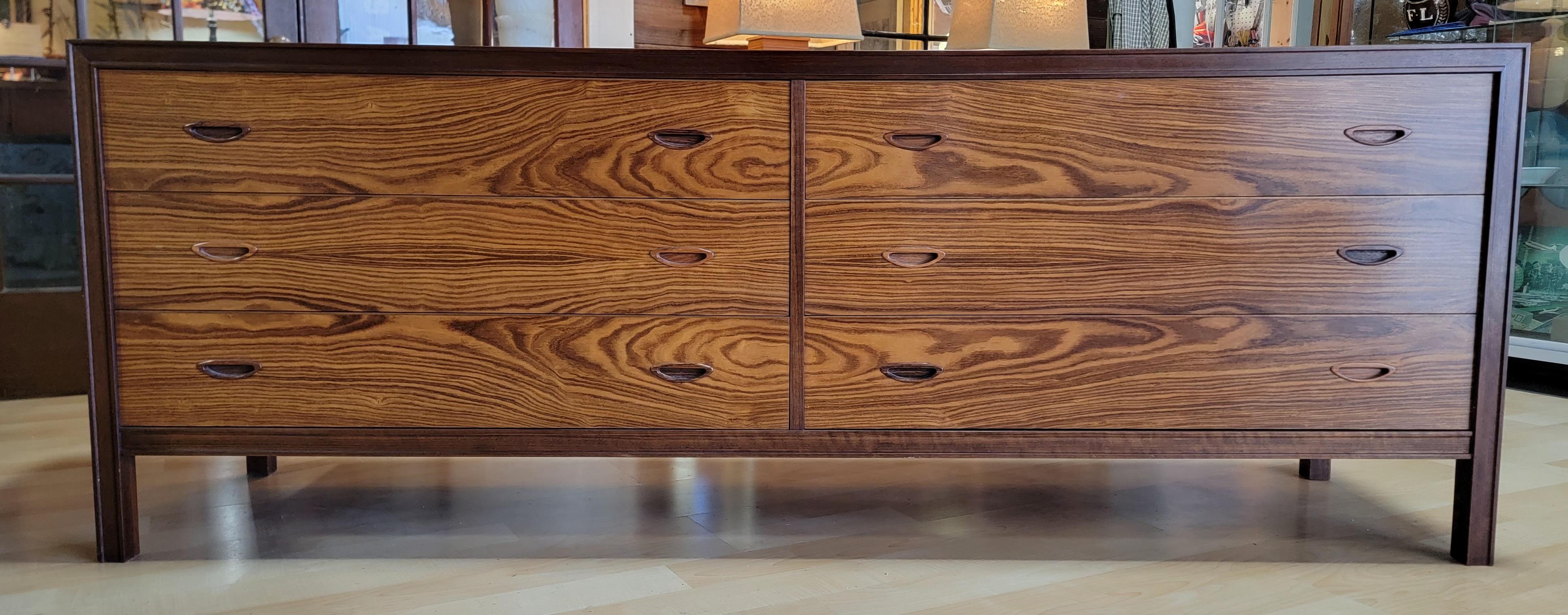 Danish Modern Rosewood Double Dresser In Good Condition For Sale In Fulton, CA