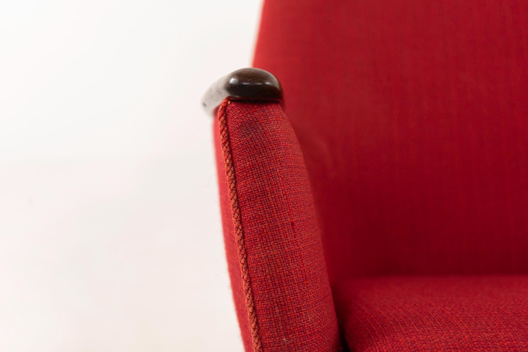 Sillón moderno danés de palisandro mediados del siglo XX en venta