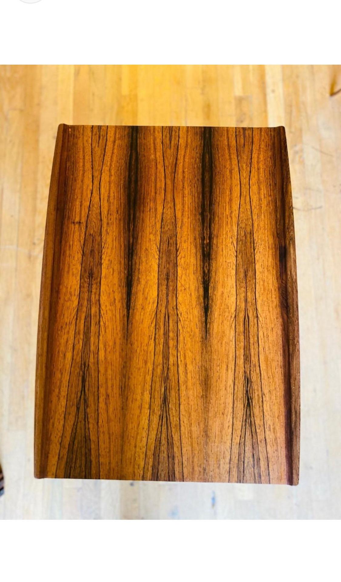 Hand-Crafted Danish Modern Rosewood End Table by Grete Jalk for Glostrup Møbelfabrik, 1960s For Sale