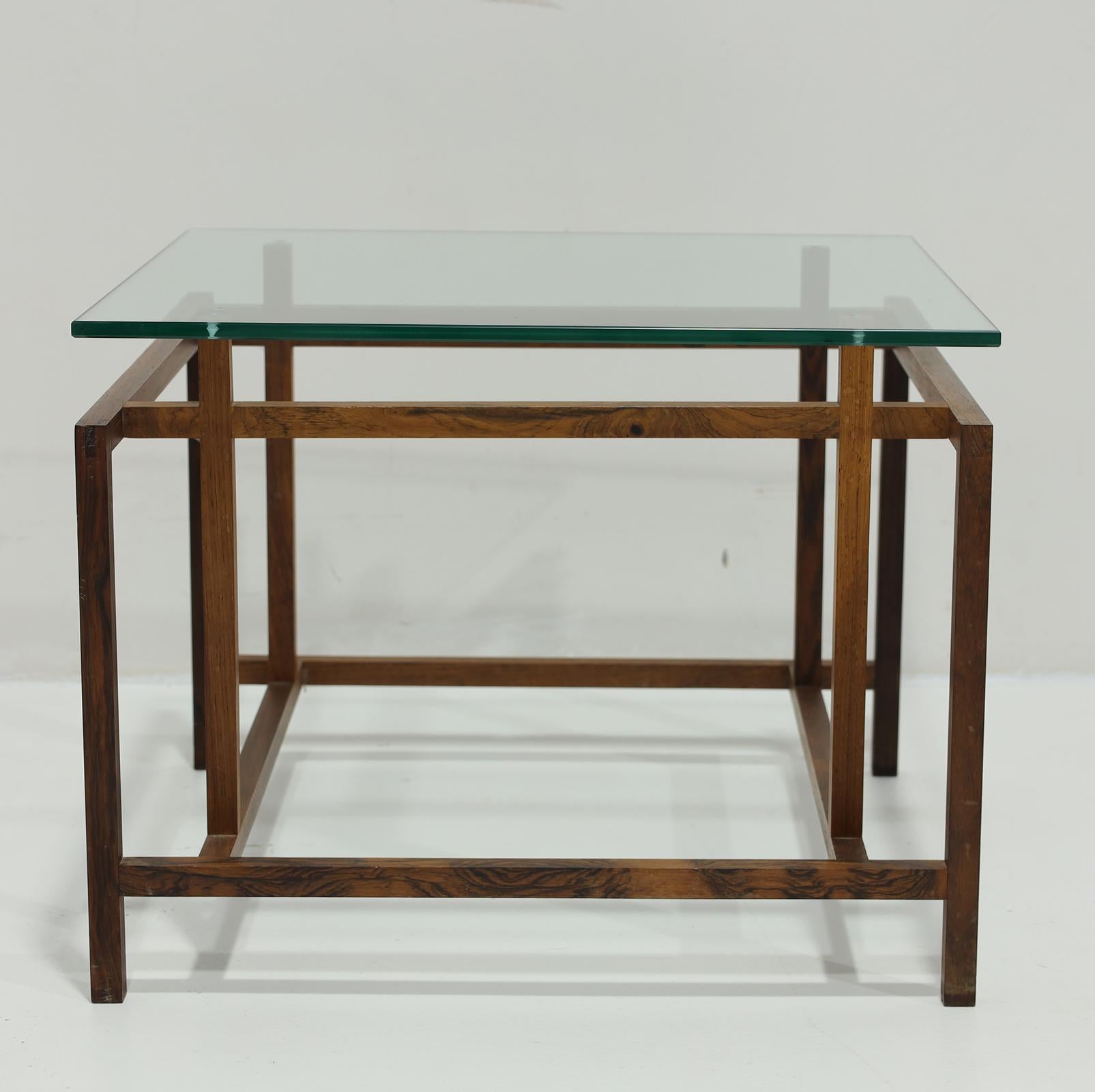 Tavolino moderno danese in palissandro di Henning Norgaard per Komfort Cocktail Table in vendita 1