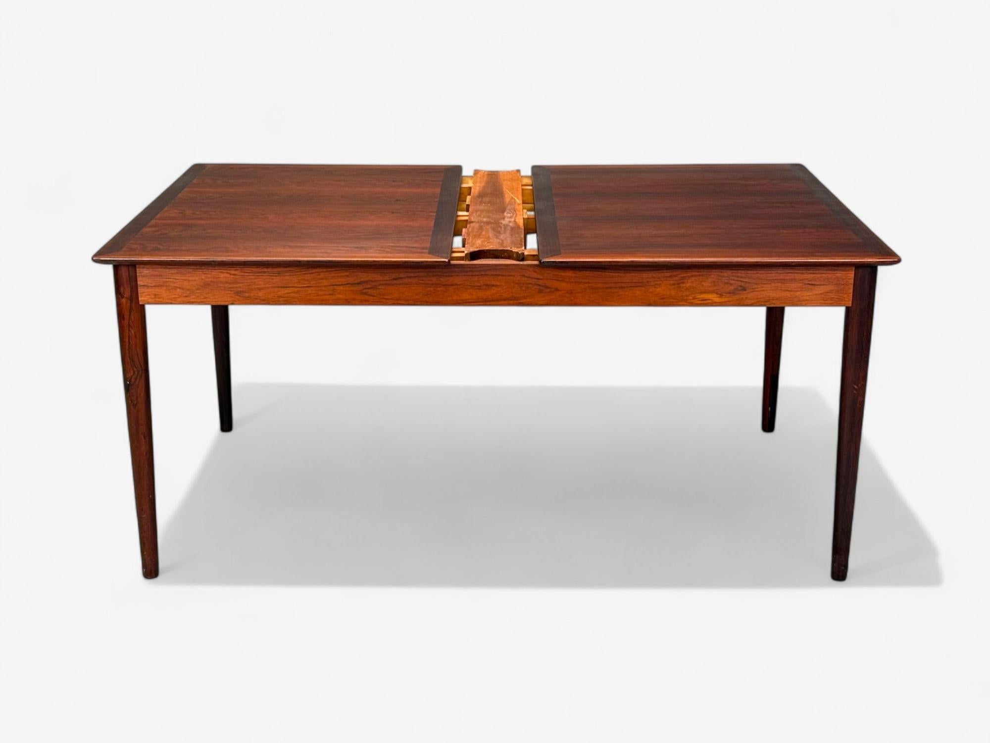 Mesa de comedor extensible, danesa, moderna, de palisandro, Dinamarca, años 60 en venta 5