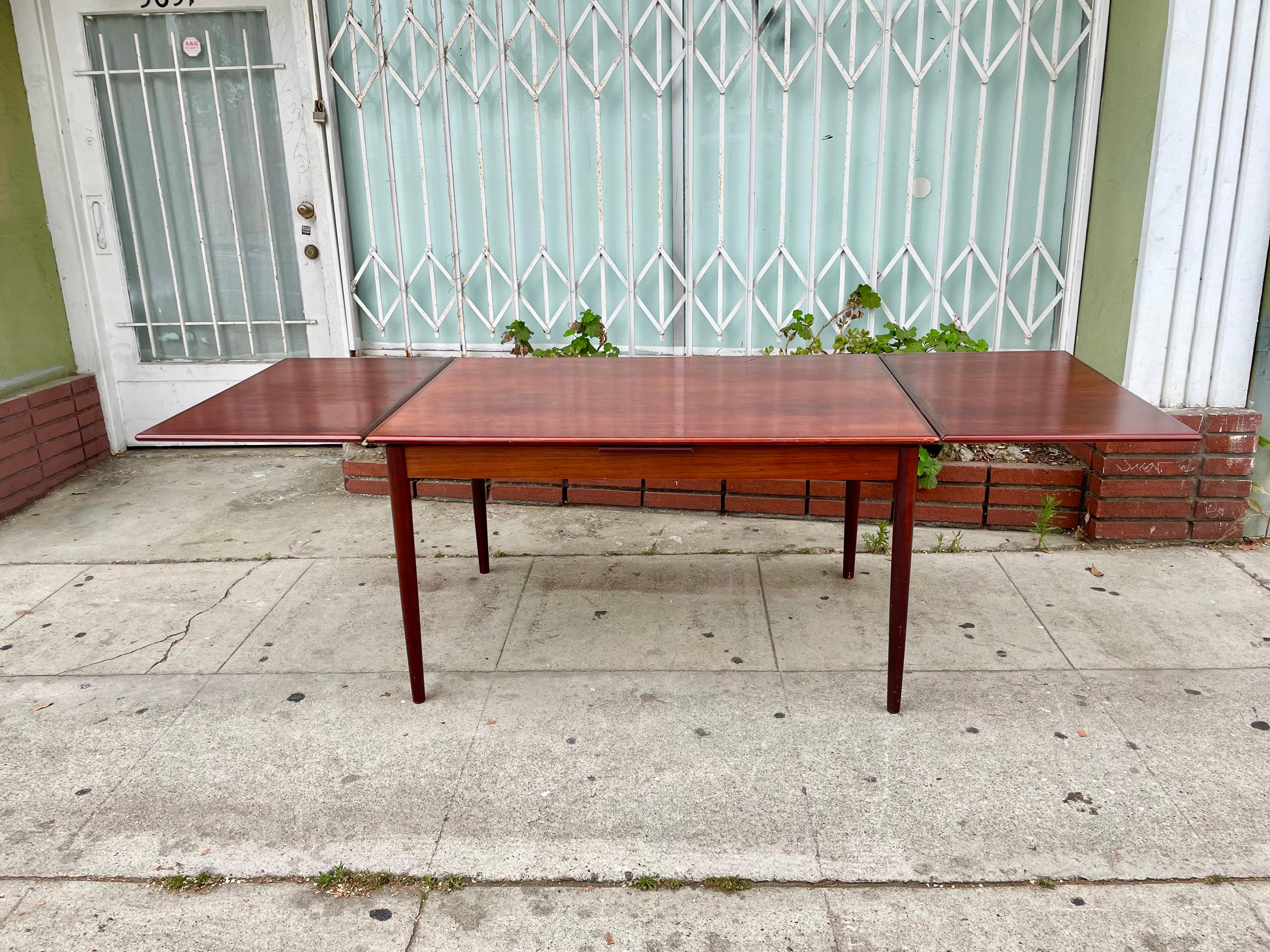 Mid-20th Century Danish Modern Rosewood Extending Dining Table by Am Mobler For Sale