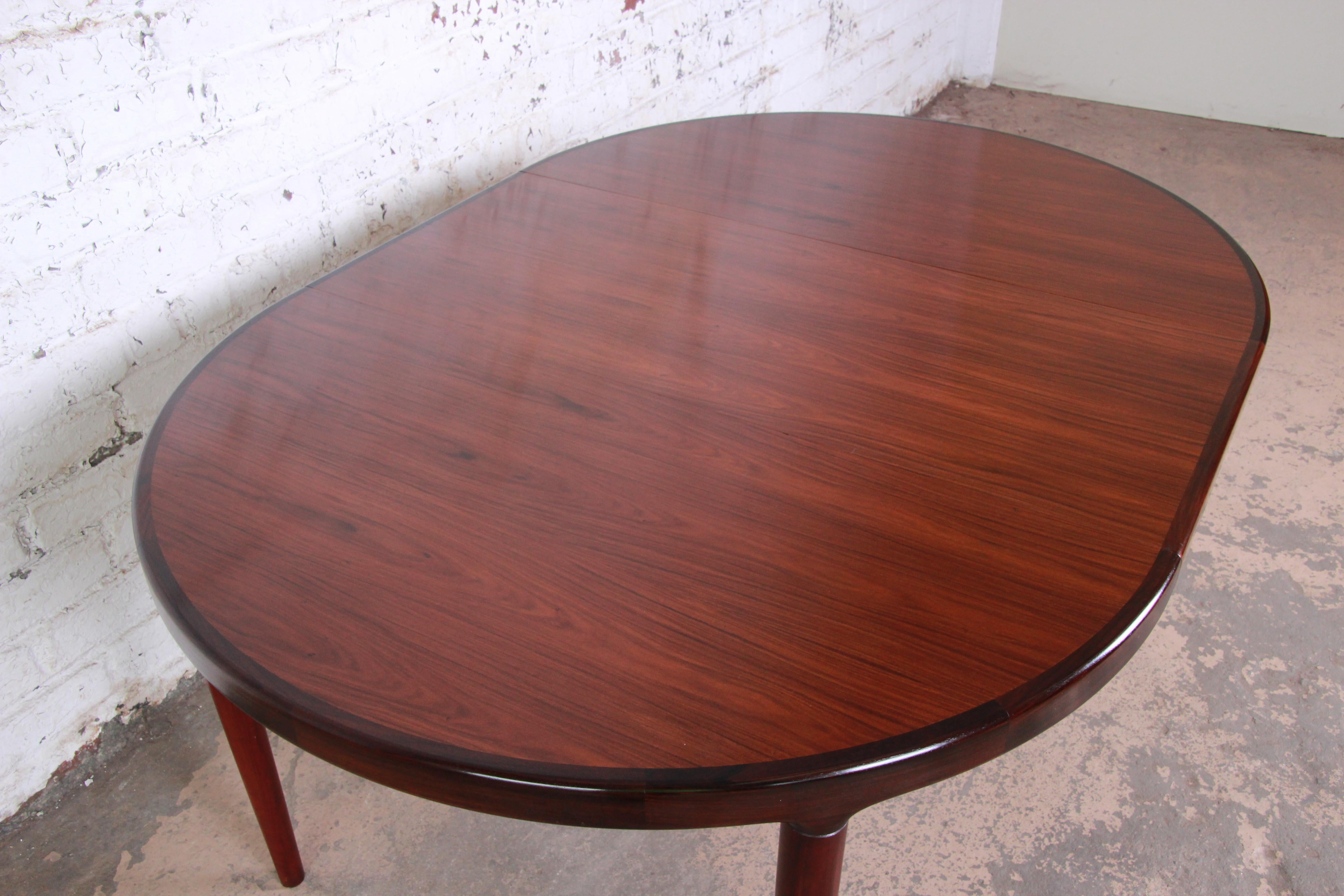 Mid-20th Century Danish Modern Rosewood Extension Dining Table