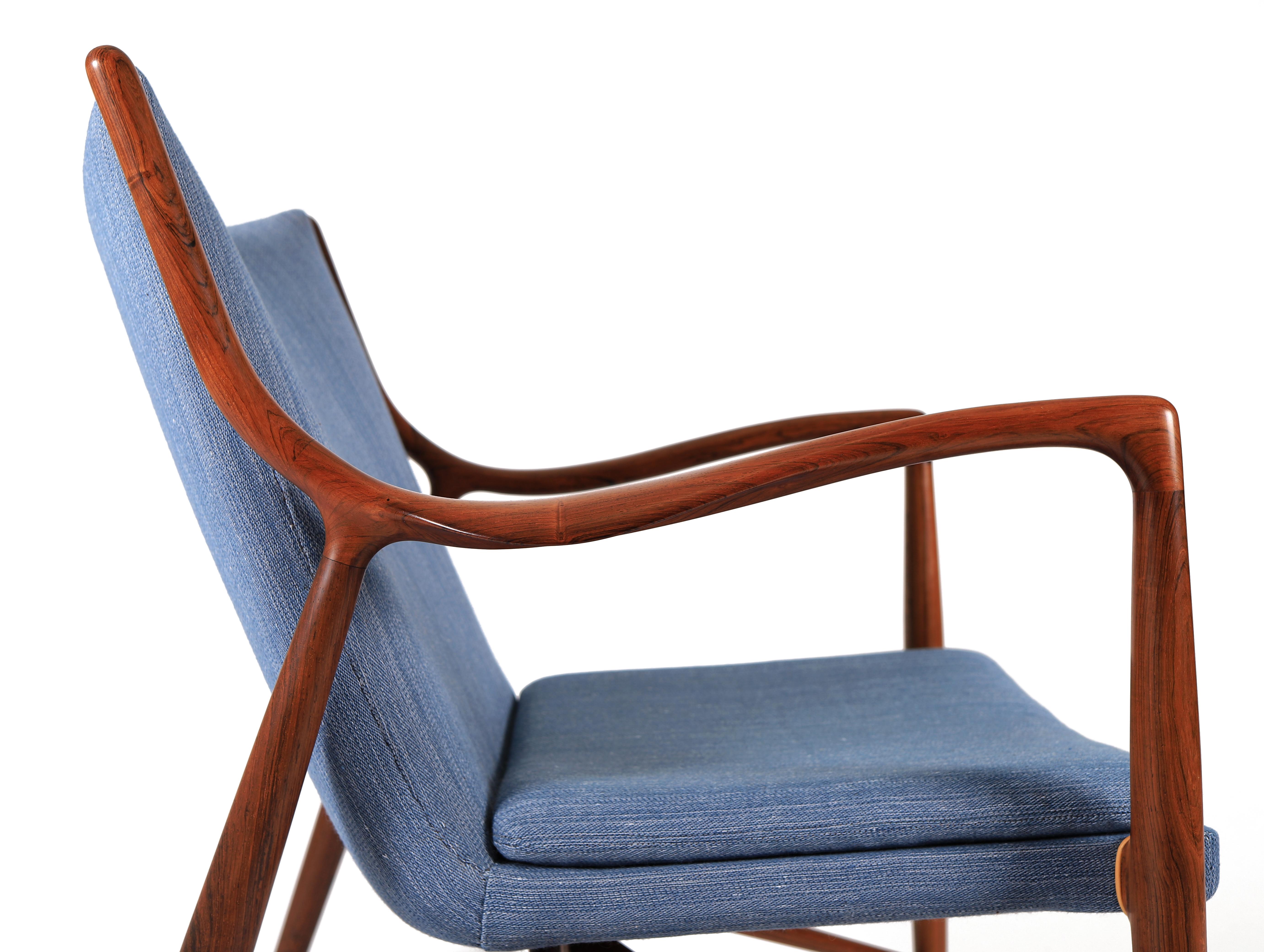 Danish Modern Rosewood Finn Juhl NV 45 Arm Chair For Sale 5