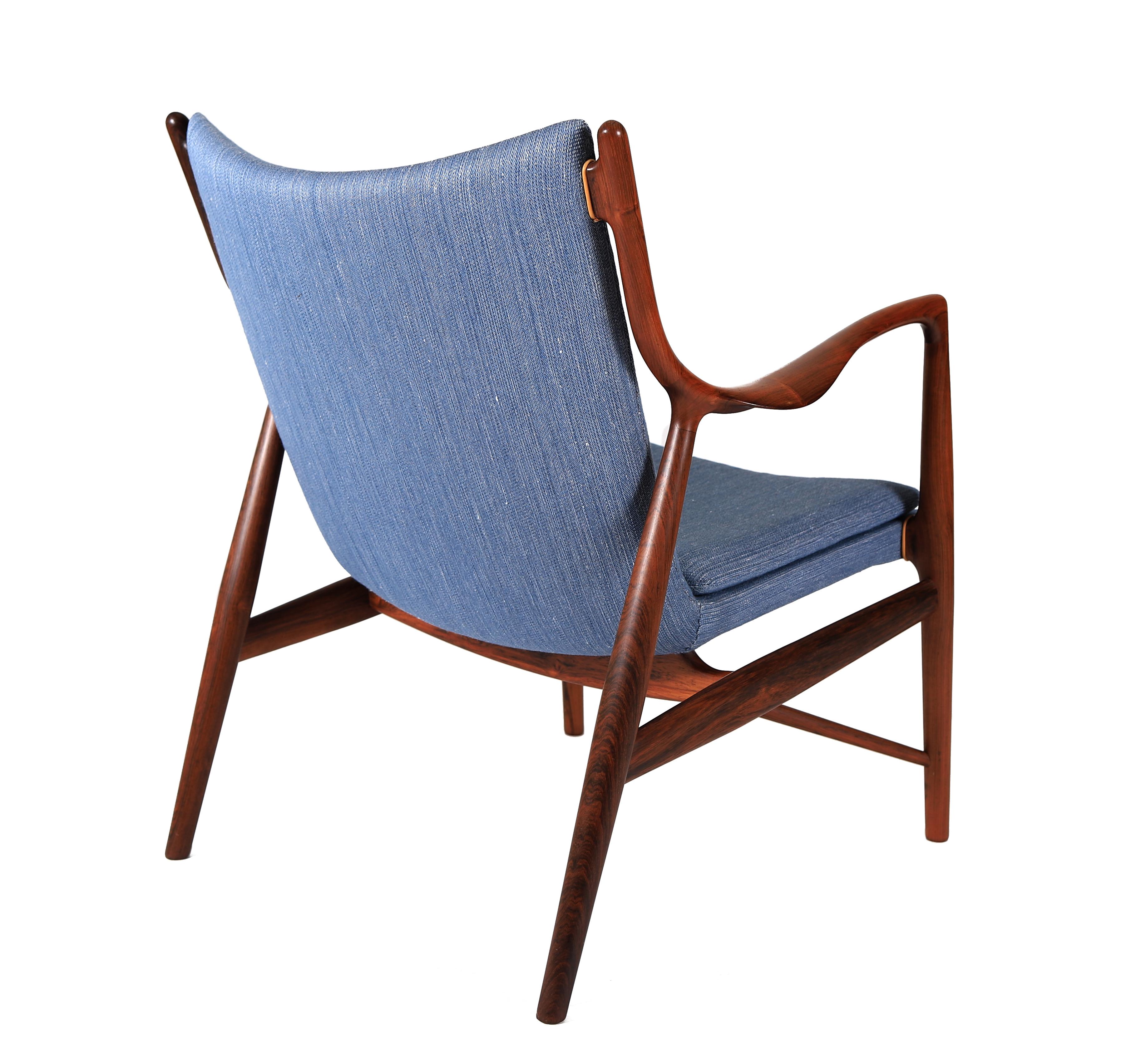 Danish Modern Rosewood Finn Juhl NV 45 Arm Chair For Sale 2