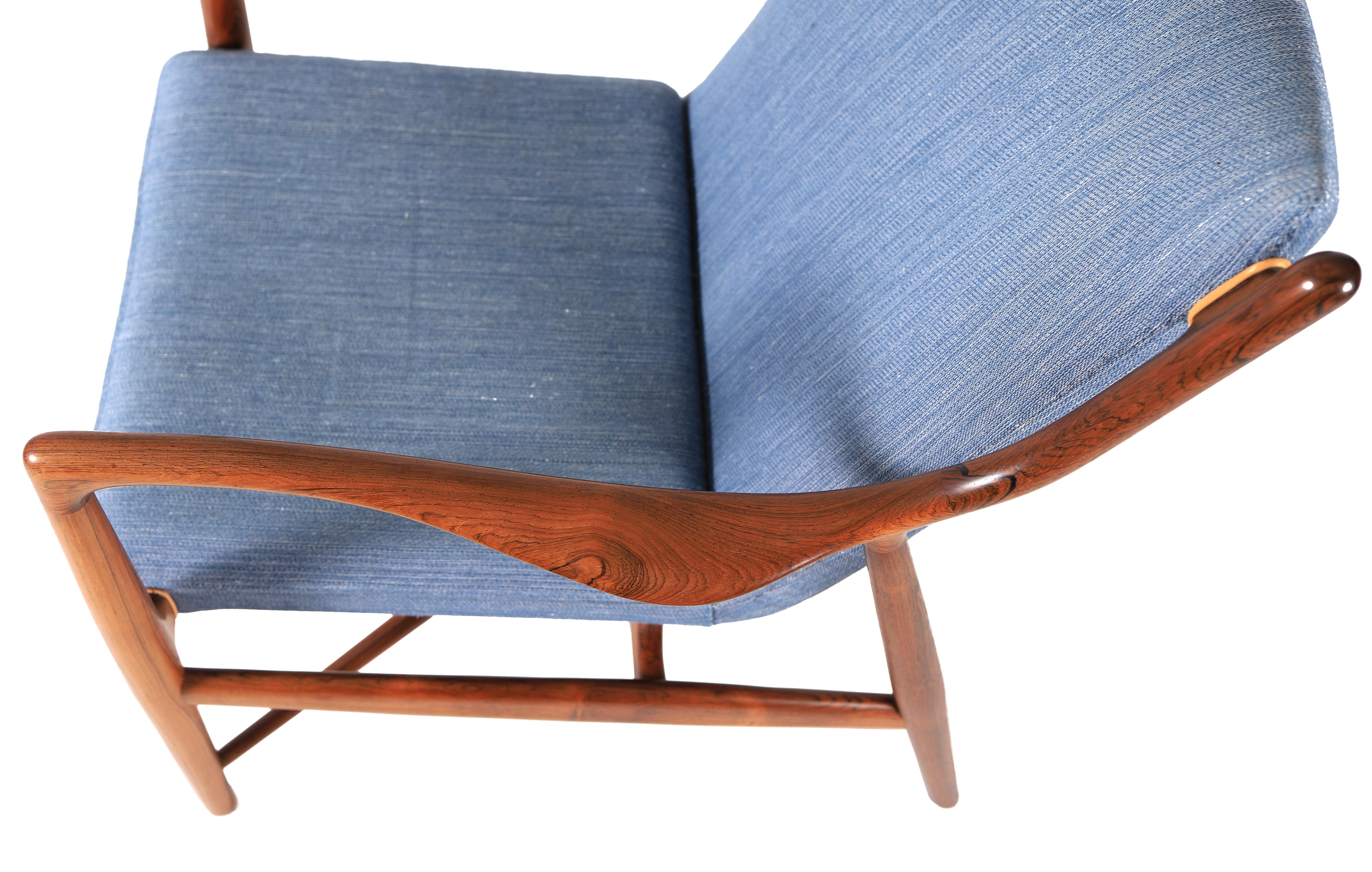 Scandinavian Danish Modern Rosewood Finn Juhl NV 45 Arm Chair For Sale