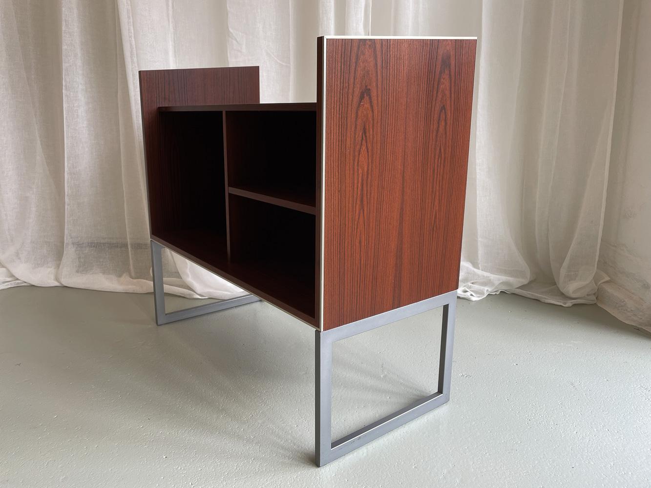 Danish Modern Rosewood HiFi Cabinet by Jacob Jensen for Bang & Olufsen, 1980s. In Good Condition In Asaa, DK