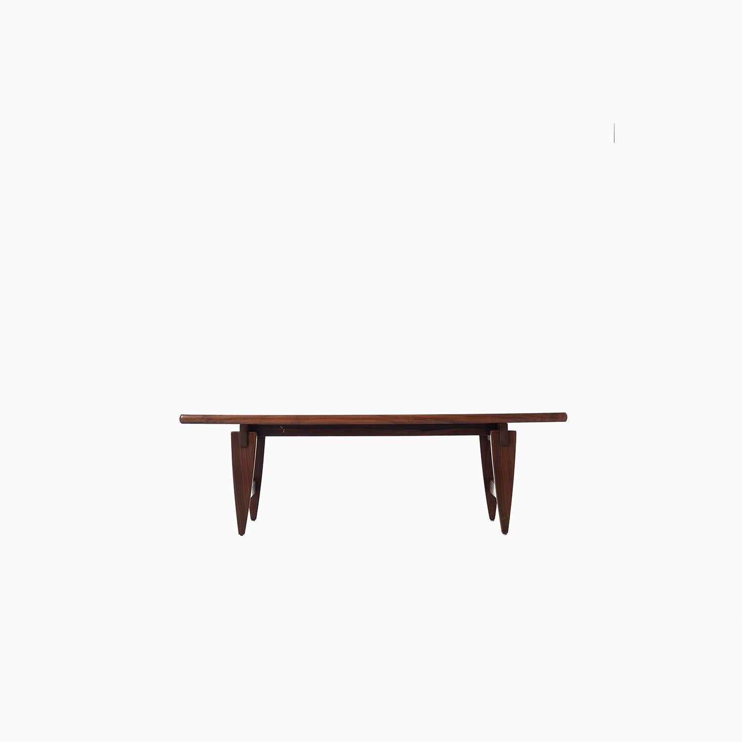 Scandinavian Modern Danish Modern Rosewood Illum Wikkelsø Coffee Table For Sale