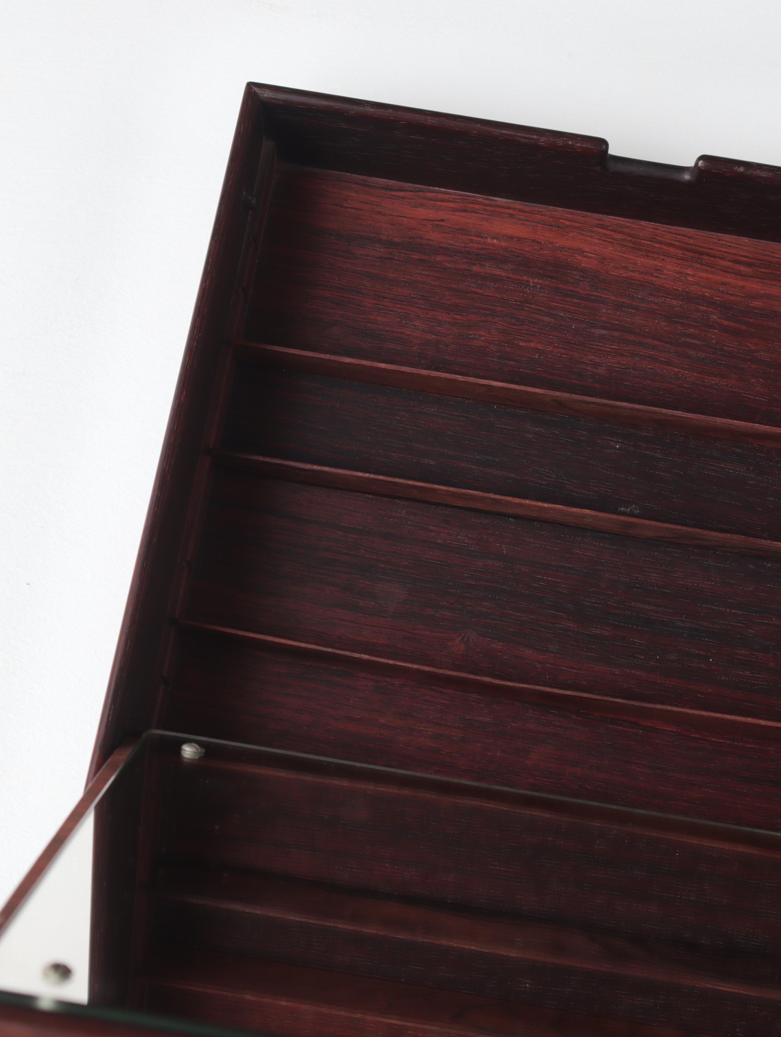 Danish Modern Rosewood Jewelry Box with Mirror by Cabinetmaker Willy Beck, 1960s 4