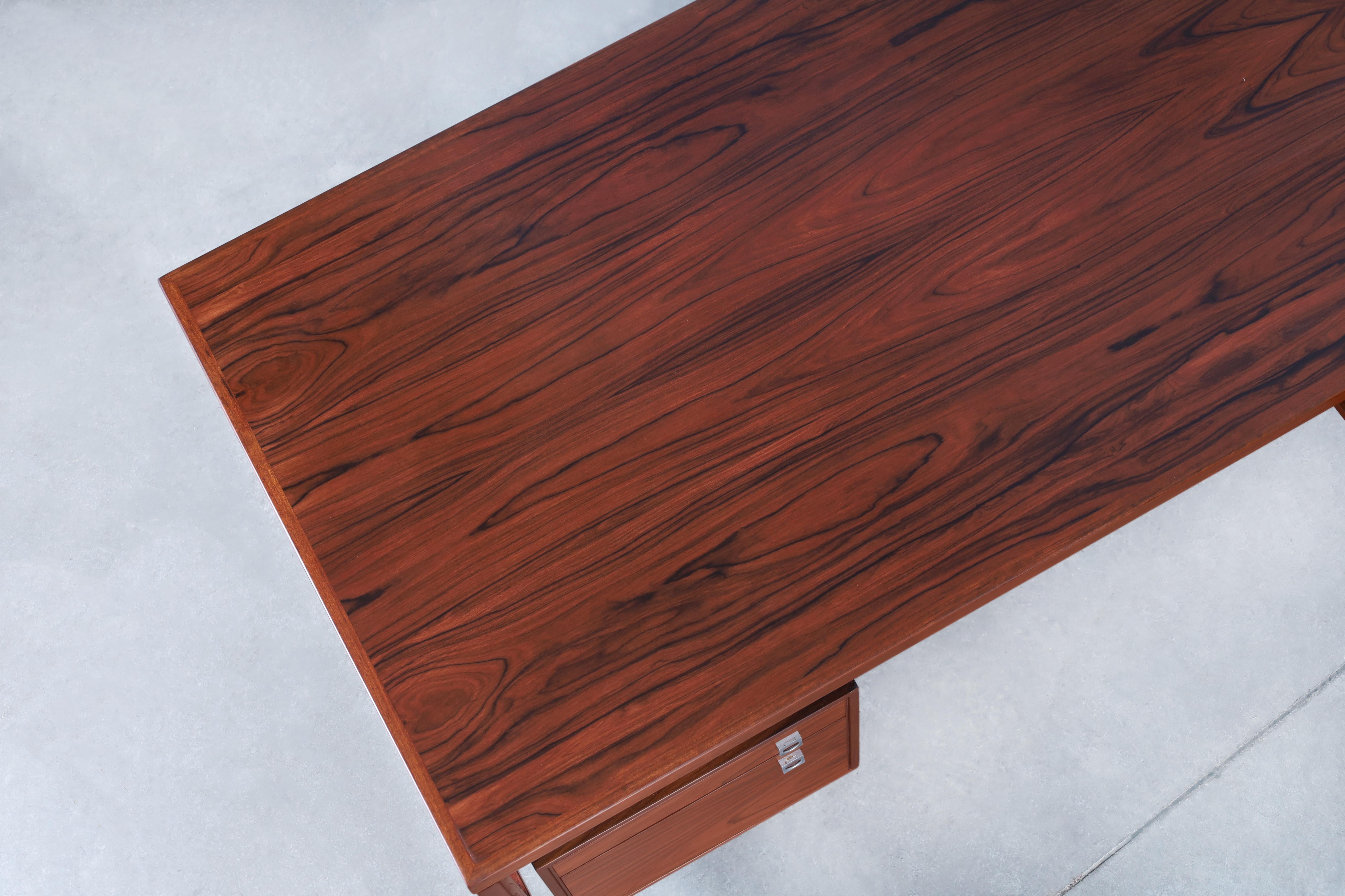 Danish Modern Rosewood L-Shaped Desk by Arne Vodder for H.P. Hansen For Sale 5