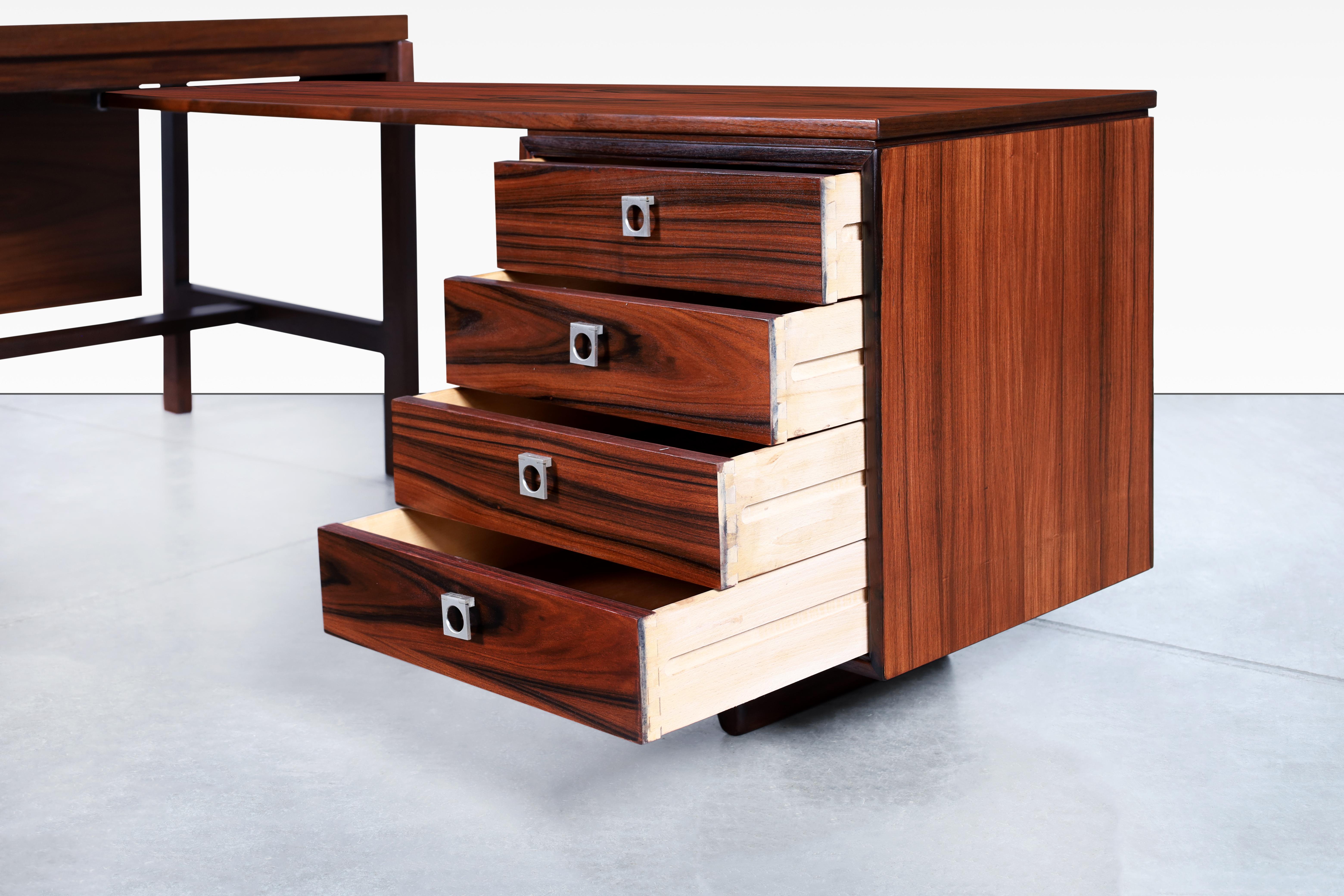 Mid-20th Century Danish Modern Rosewood L-Shaped Desk by Arne Vodder for H.P. Hansen For Sale