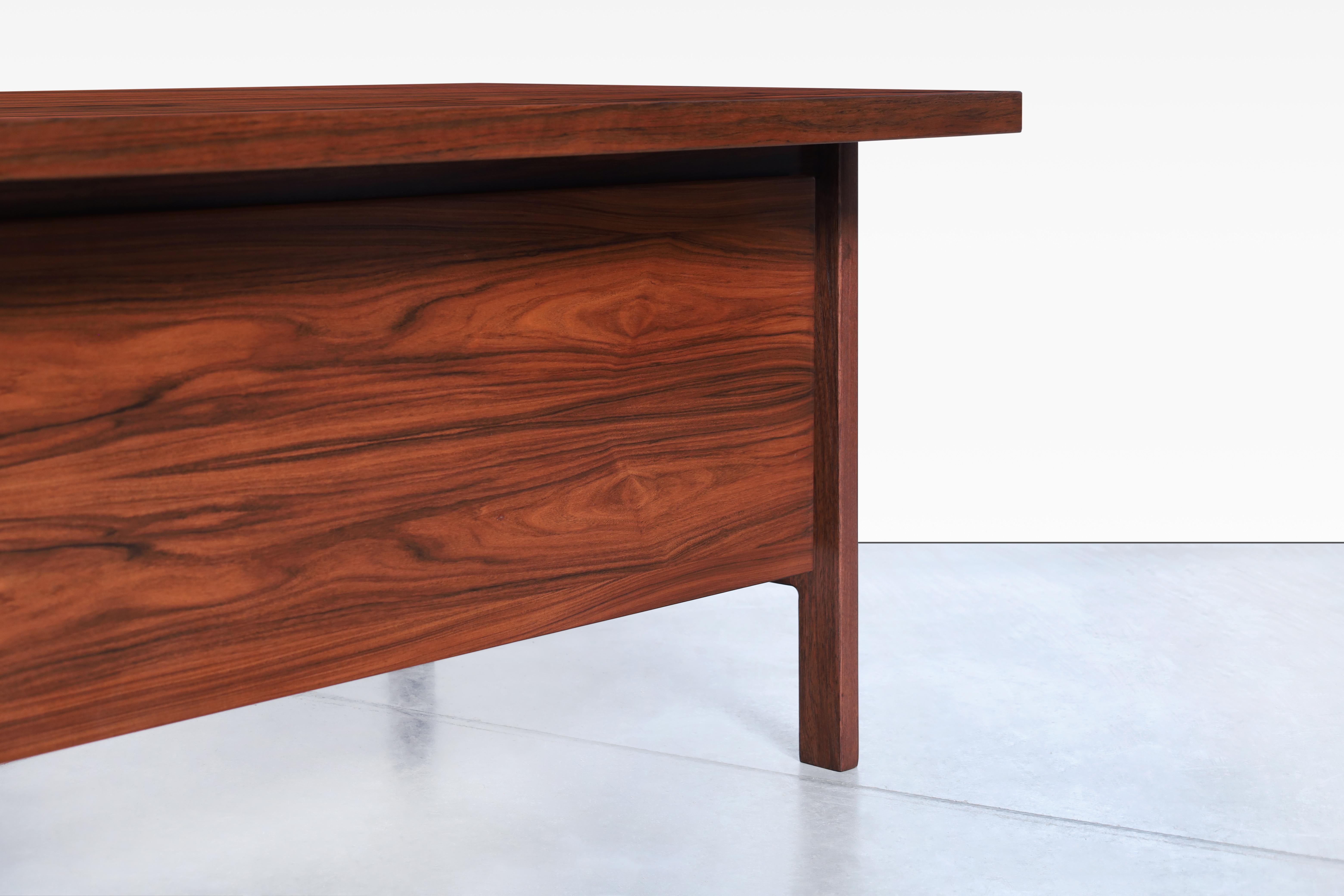 Danish Modern Rosewood L-Shaped Desk by Arne Vodder for H.P. Hansen For Sale 3