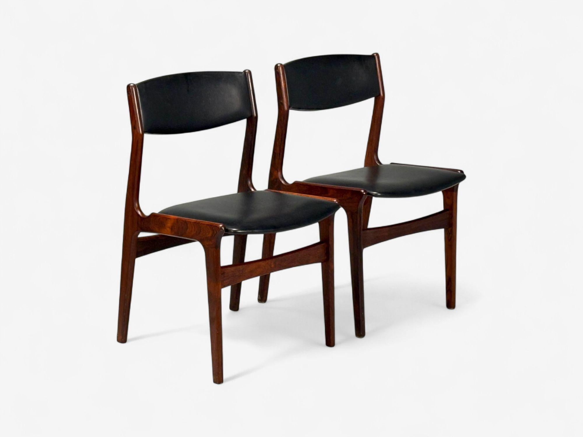 Danish Modern, Rosewood, Leatherette, Dining Chairs, Denmark, 1950s In Good Condition For Sale In Manhasset, NY